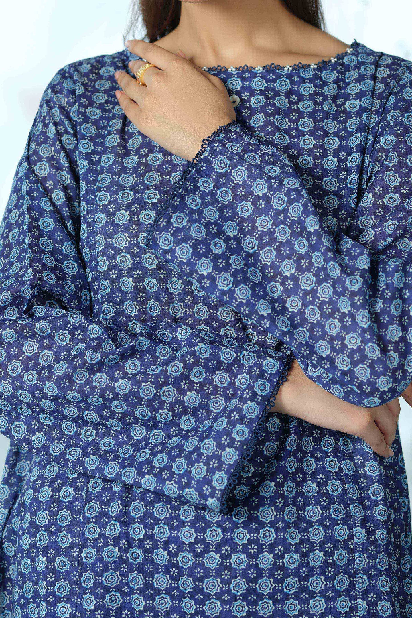 LAWN | PRINTED