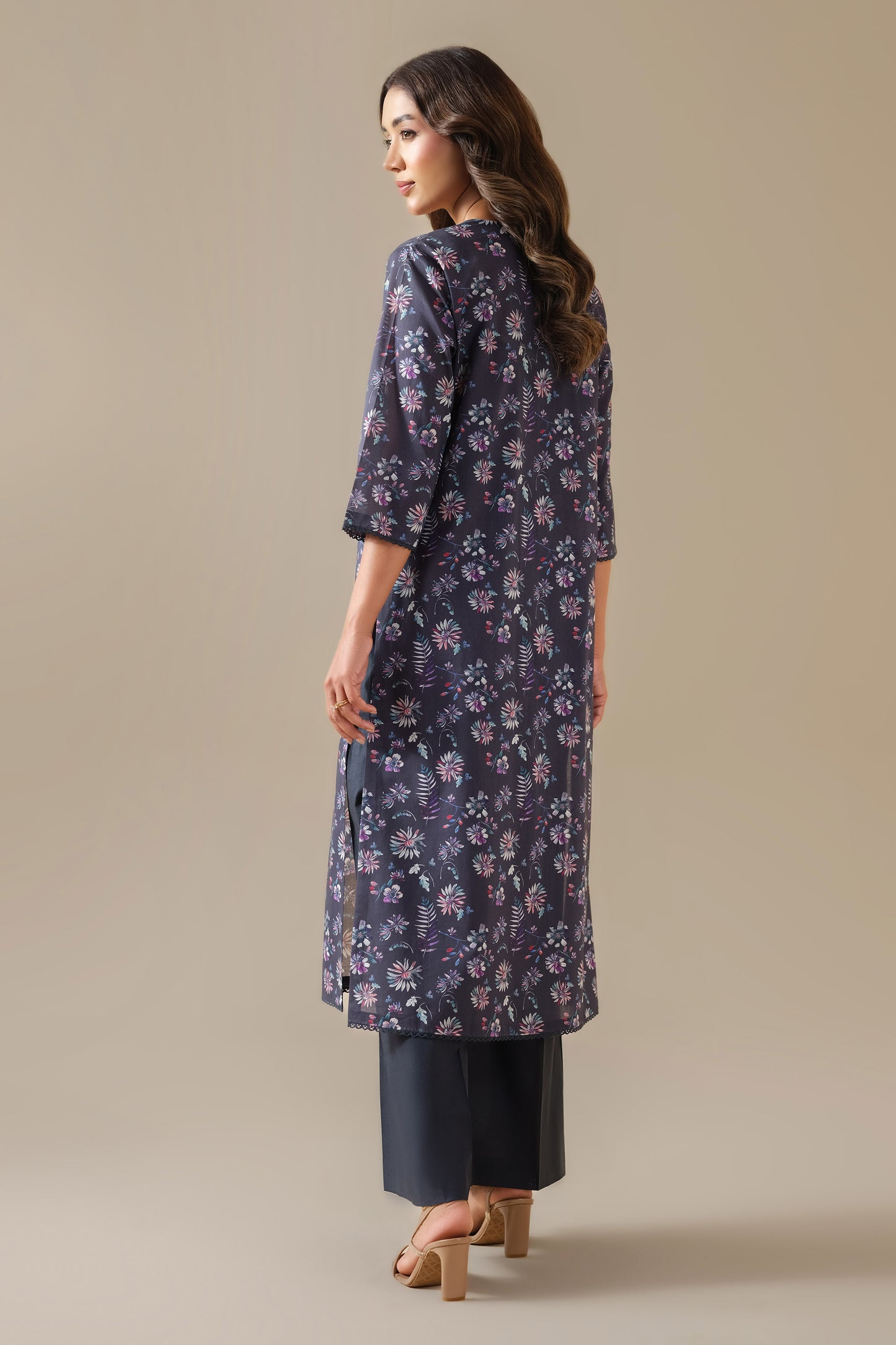 LAWN | PRINTED