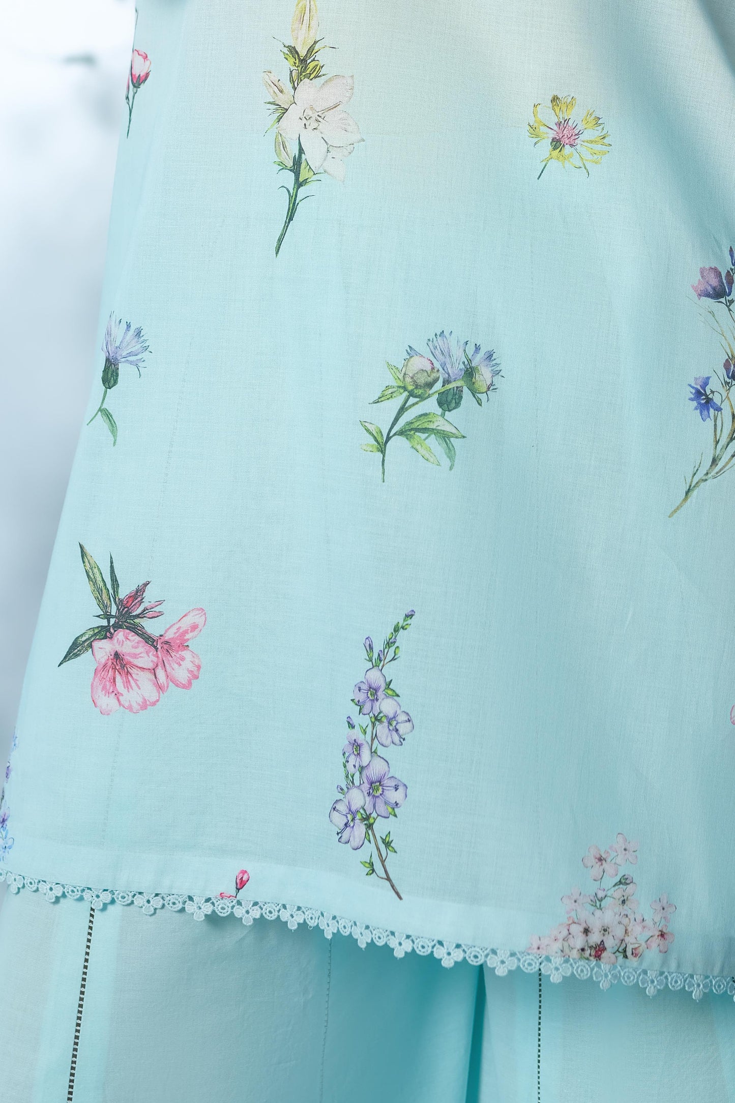 LAWN | PRINTED