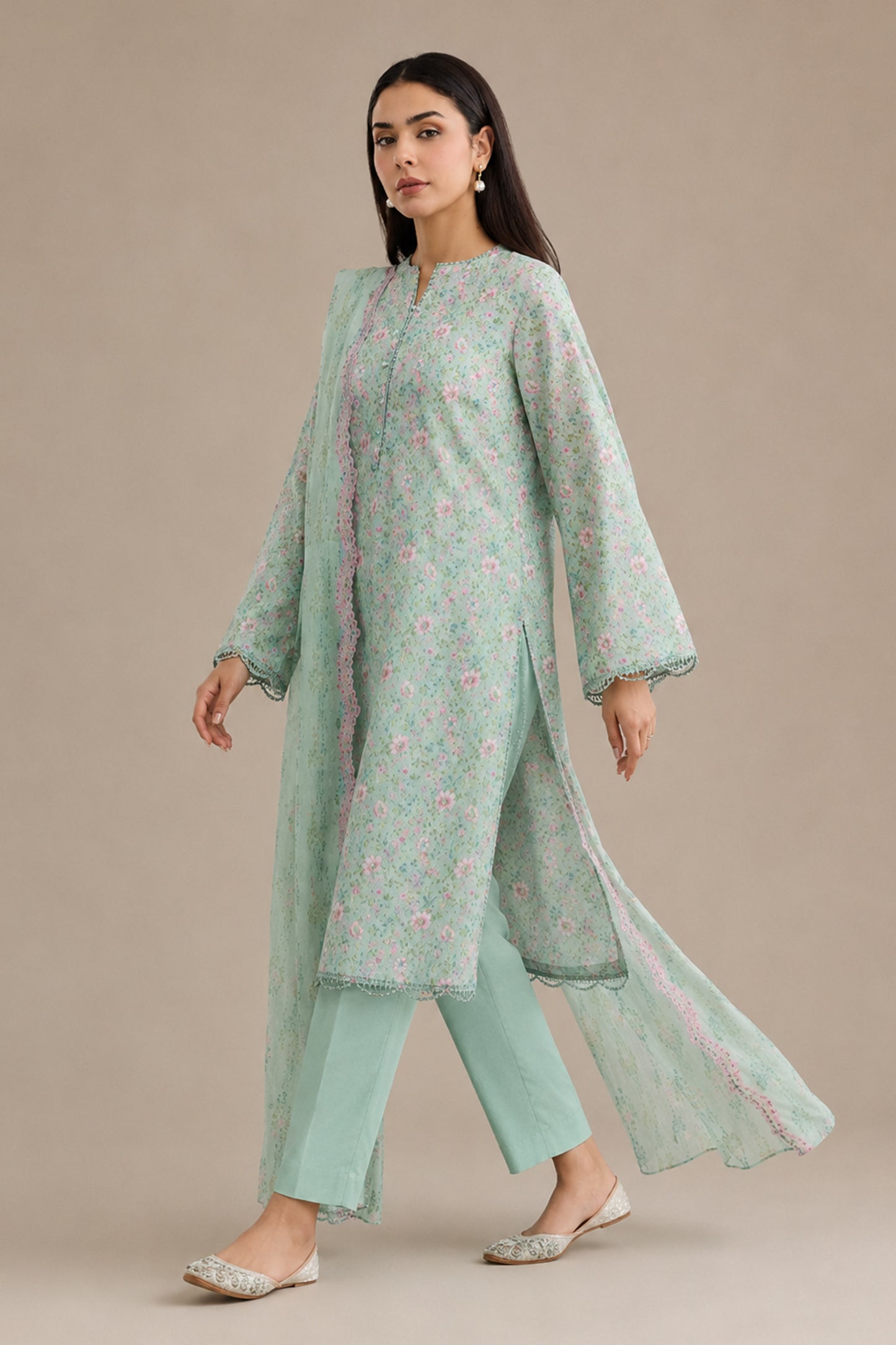 LAWN | EMBROIDERED