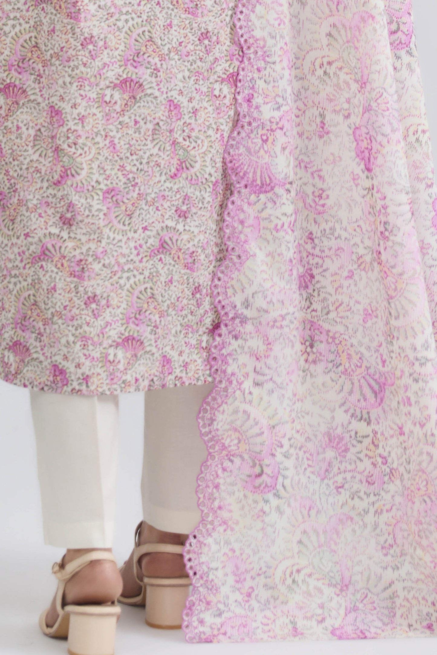 LAWN | EMBROIDERED