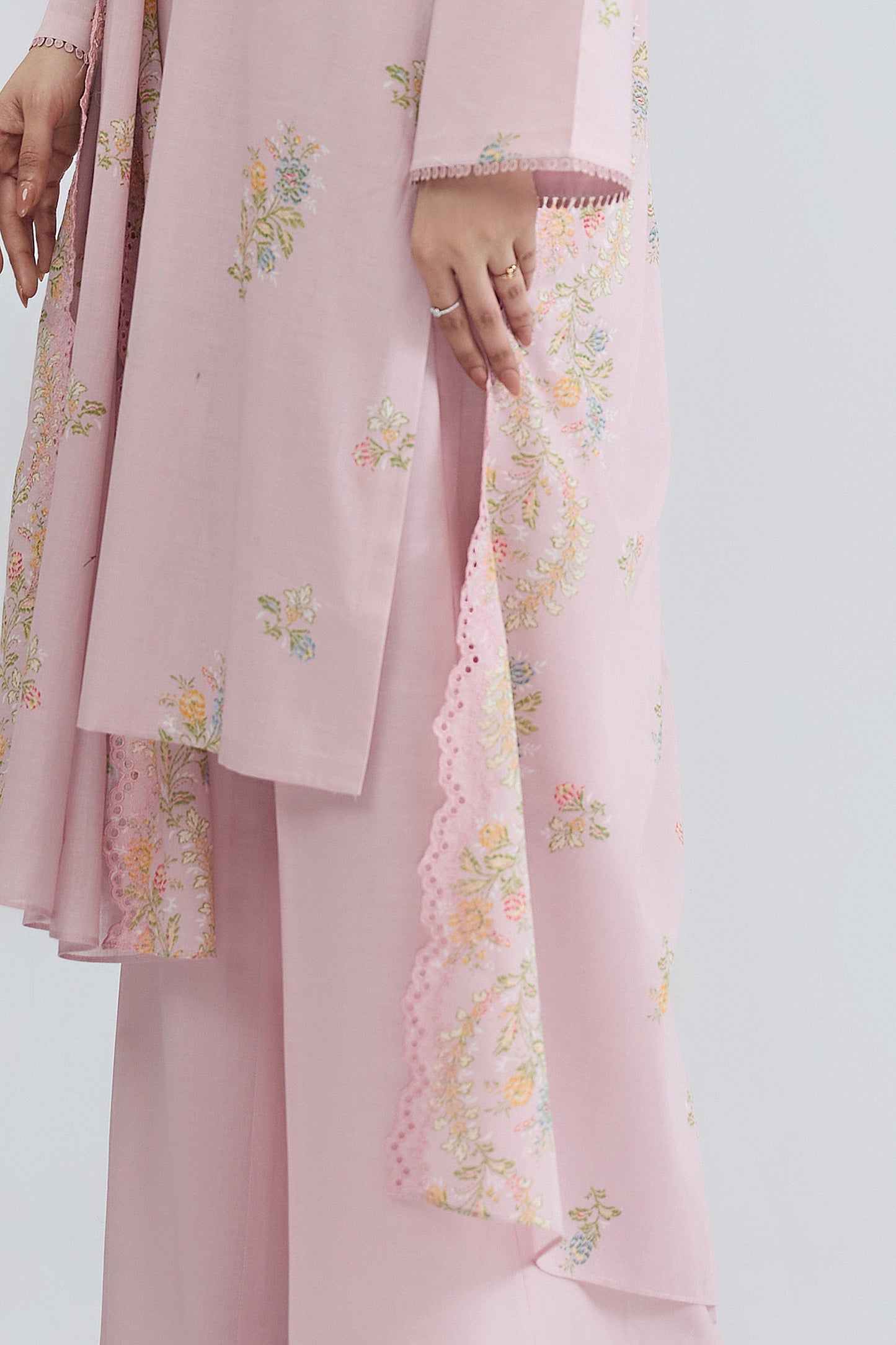 LAWN | EMBROIDERED