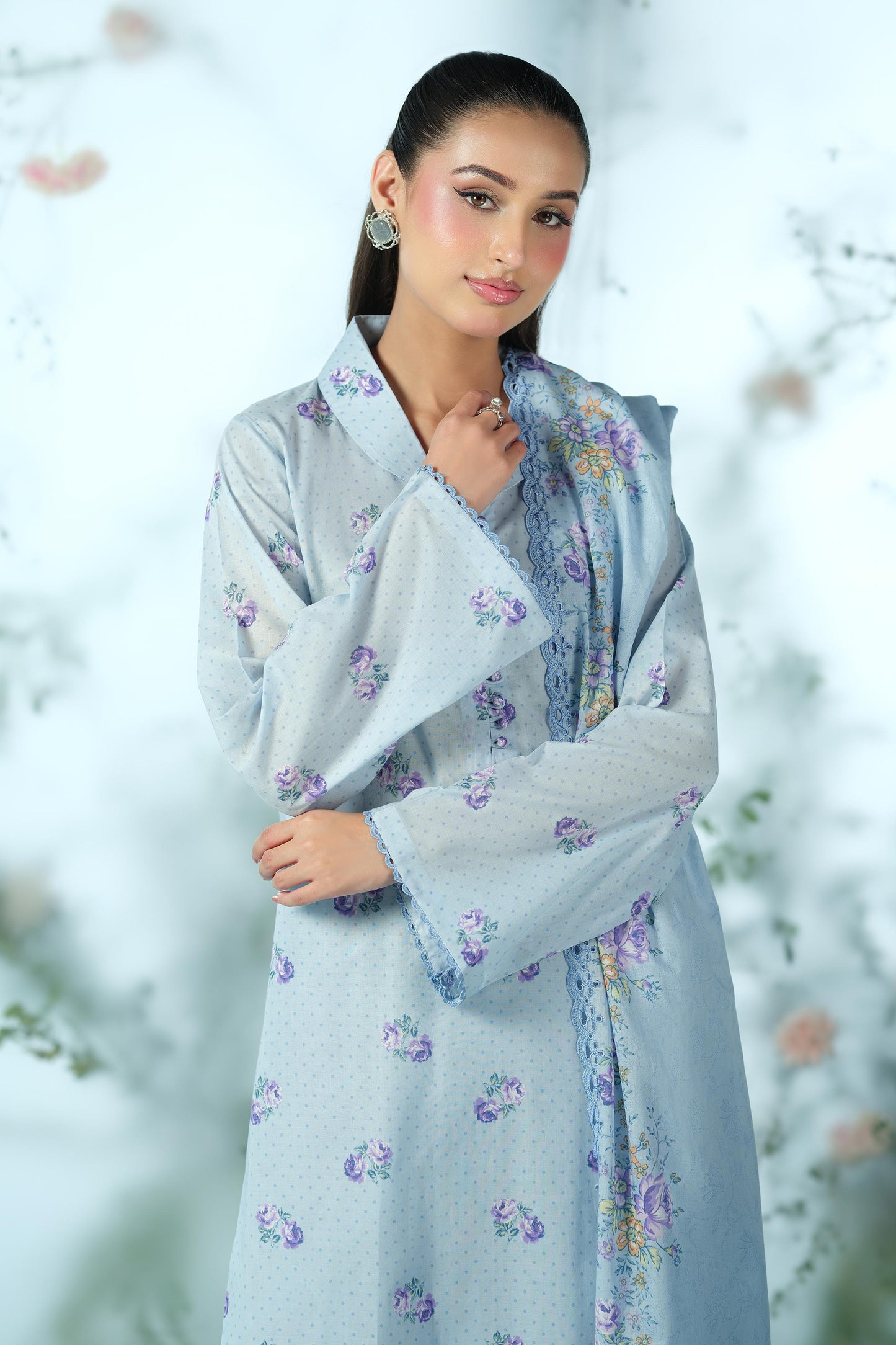 LAWN | EMBROIDERED