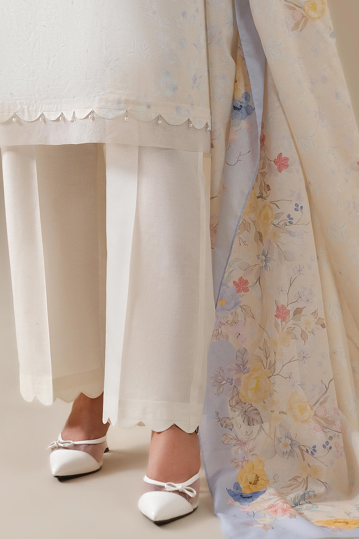 LAWN | EMBROIDERED