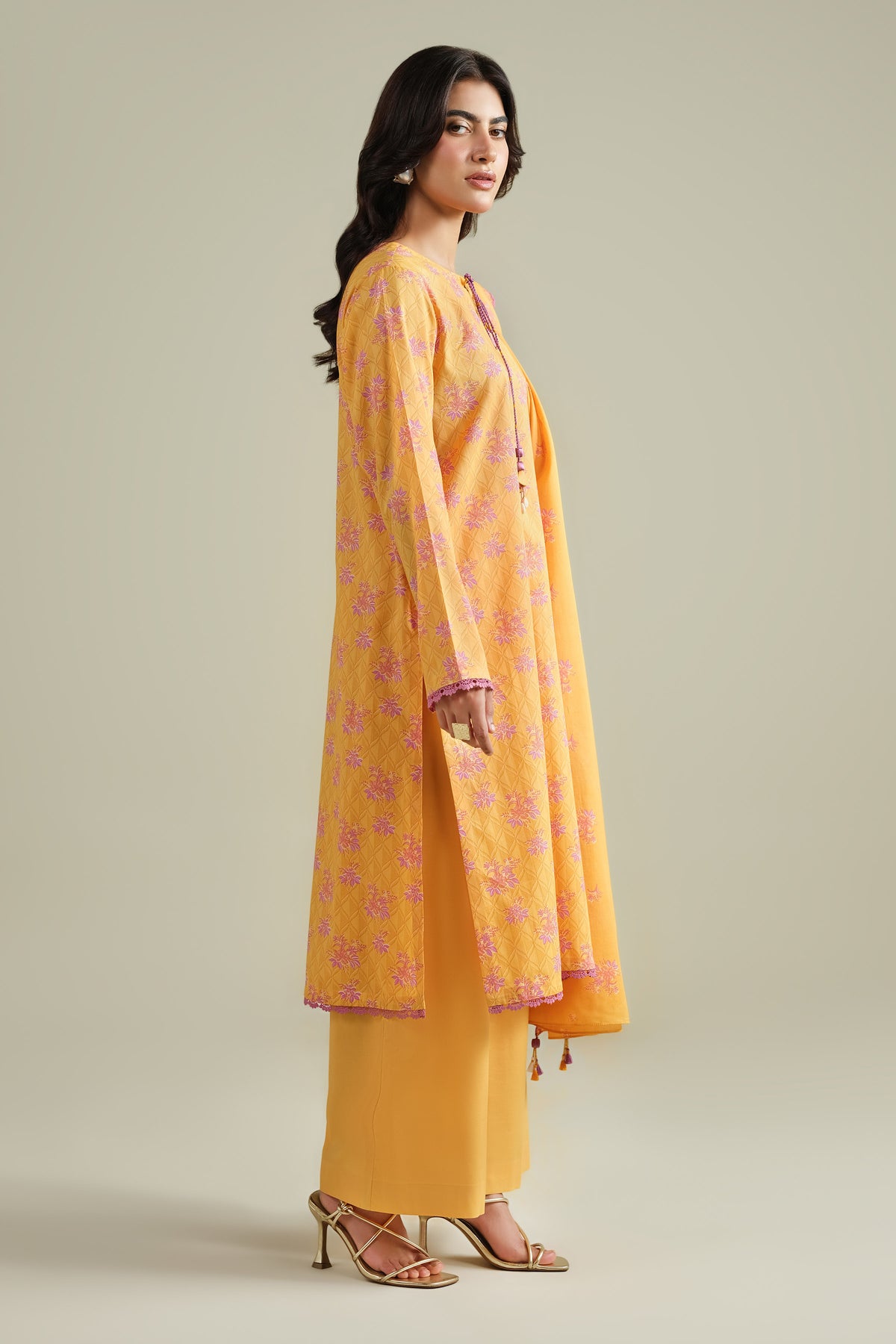 LAWN | PRINTED