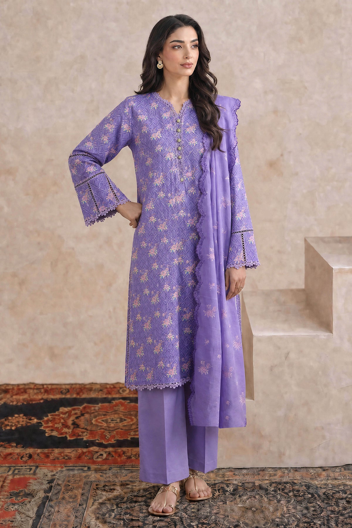 LAWN | EMBROIDERED