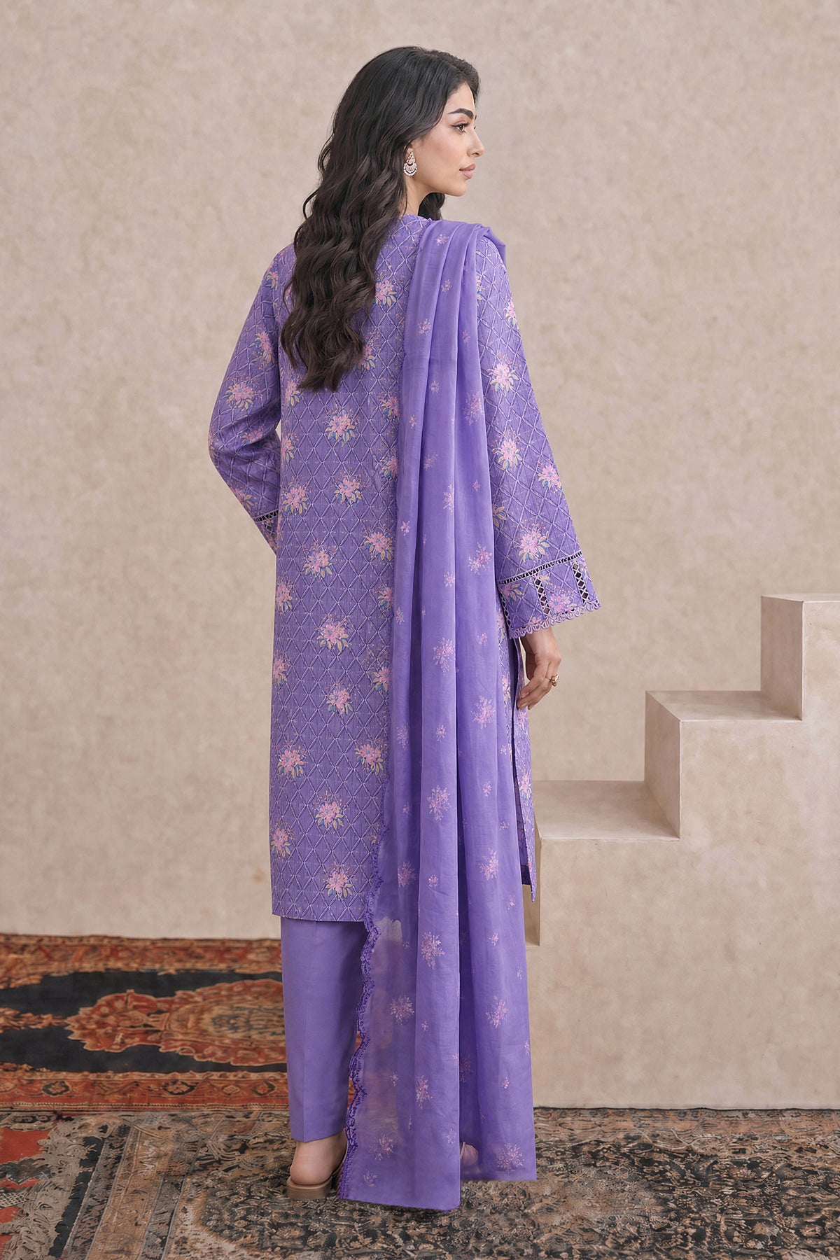 LAWN | EMBROIDERED