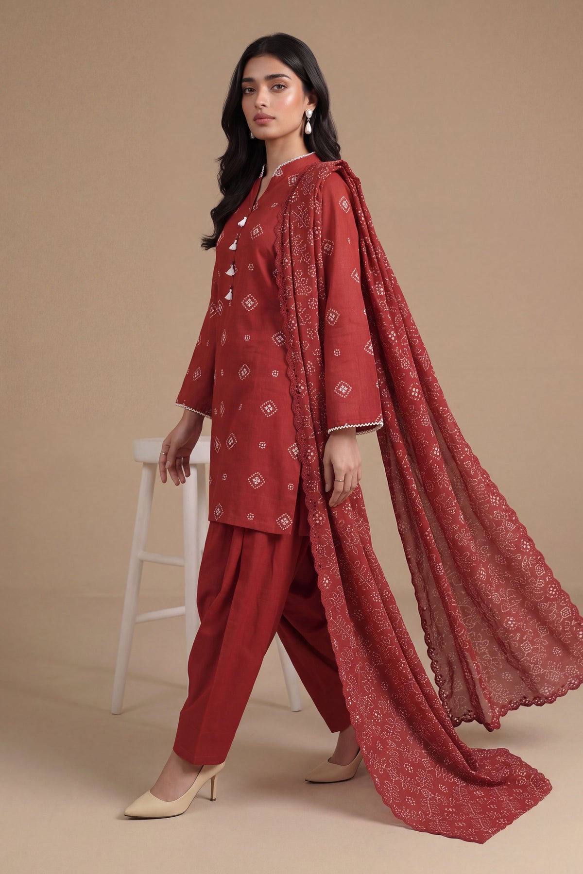 LAWN | EMBROIDERED