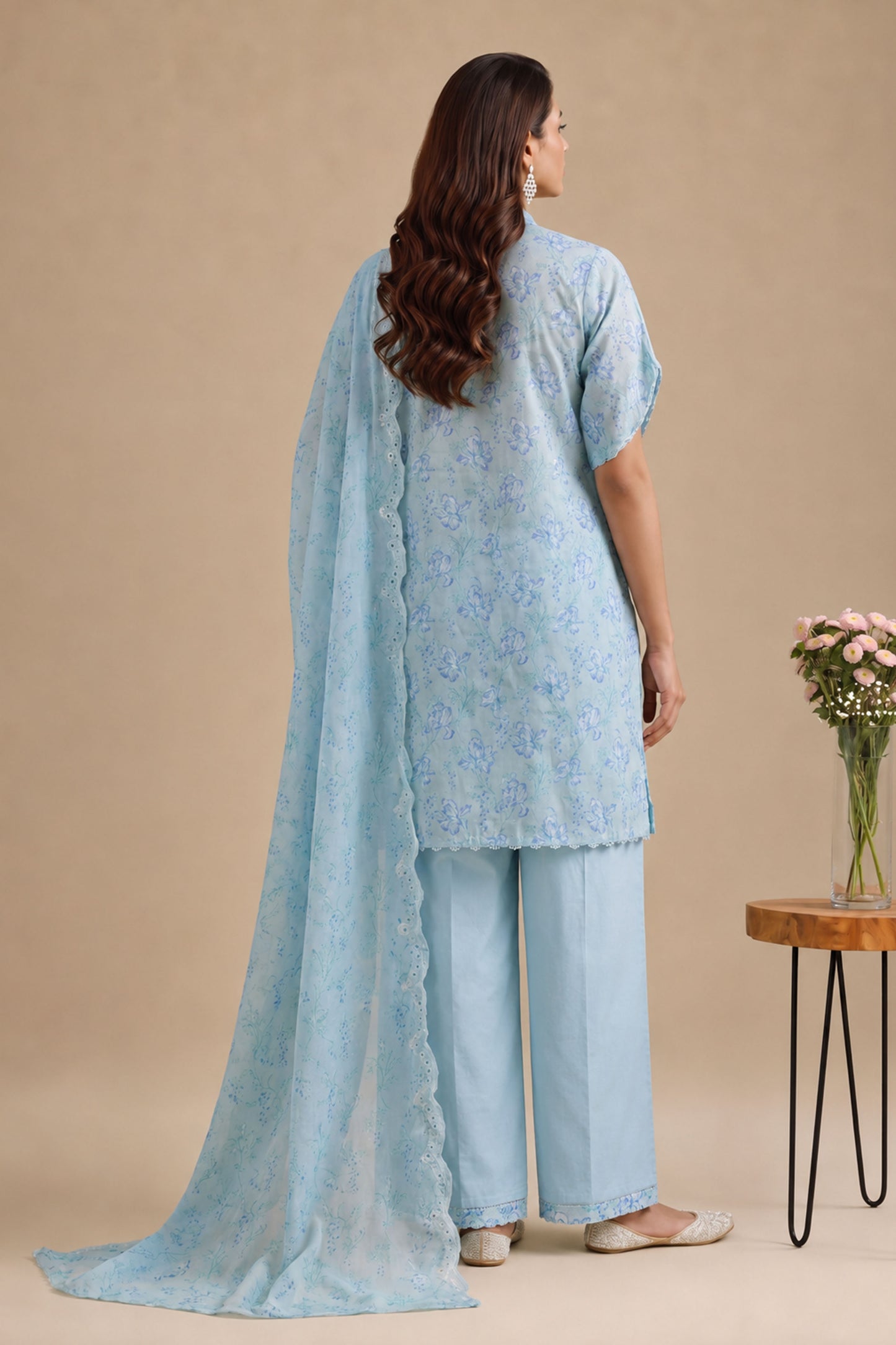 LAWN | EMBROIDERED