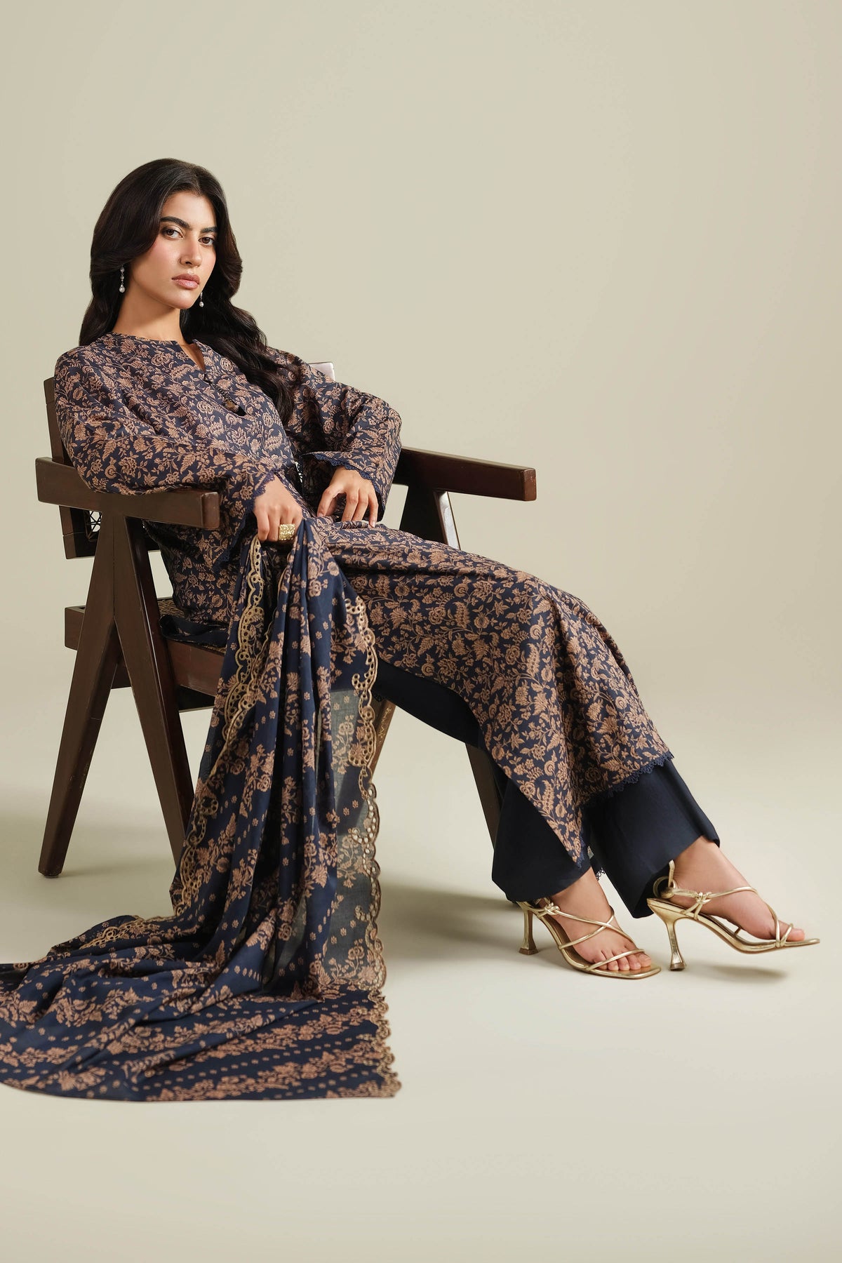 LAWN | EMBROIDERED