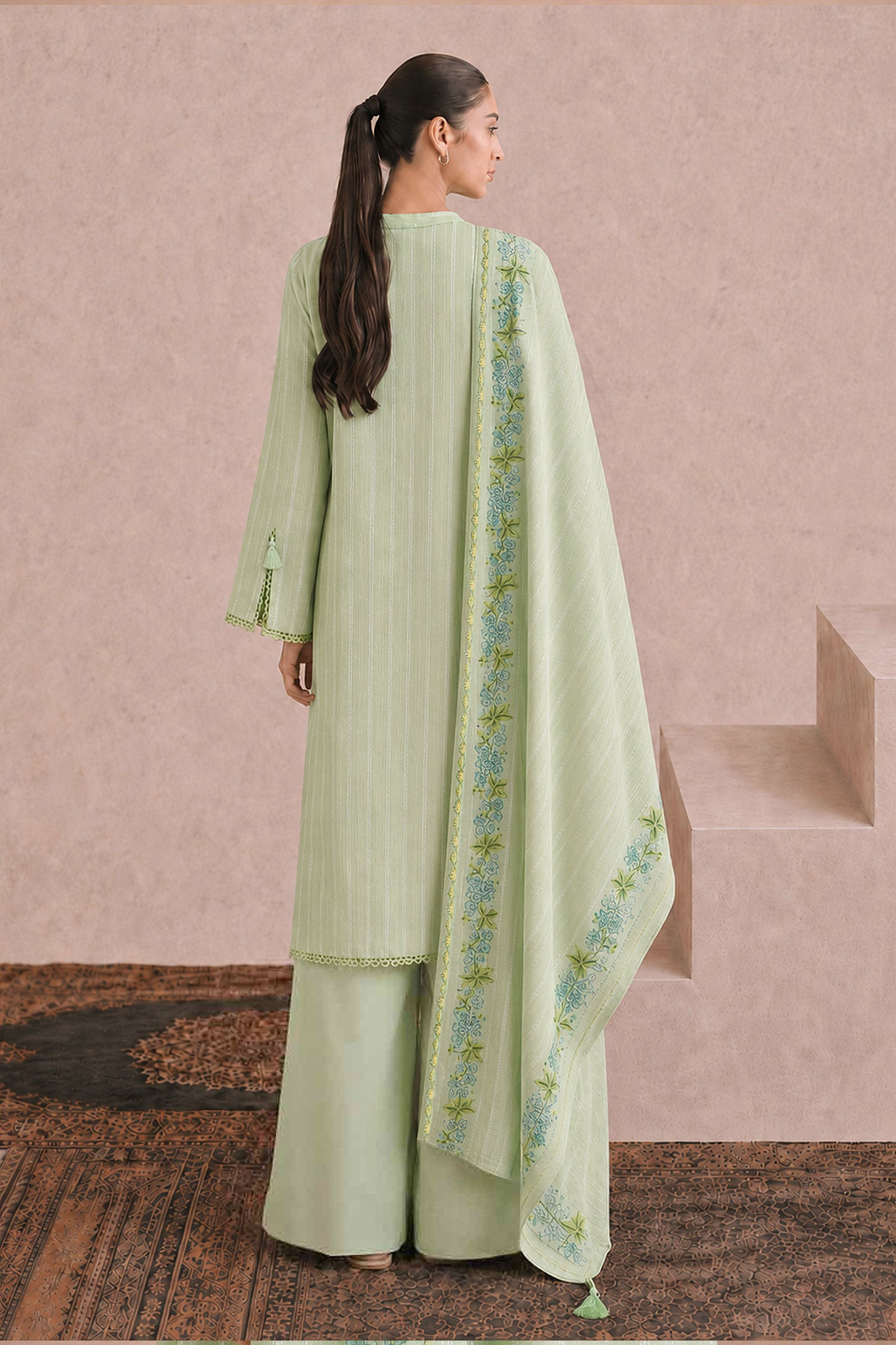 LAWN | PRINTED