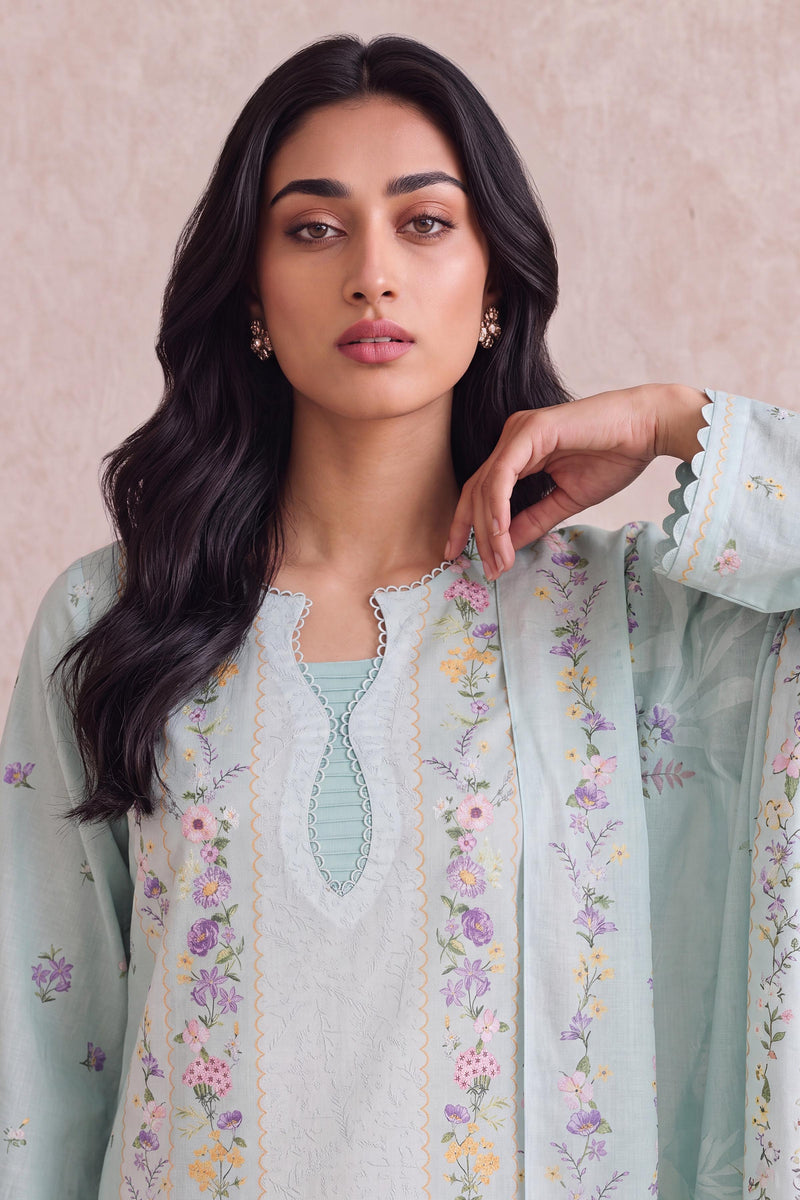 LAWN | PRINTED