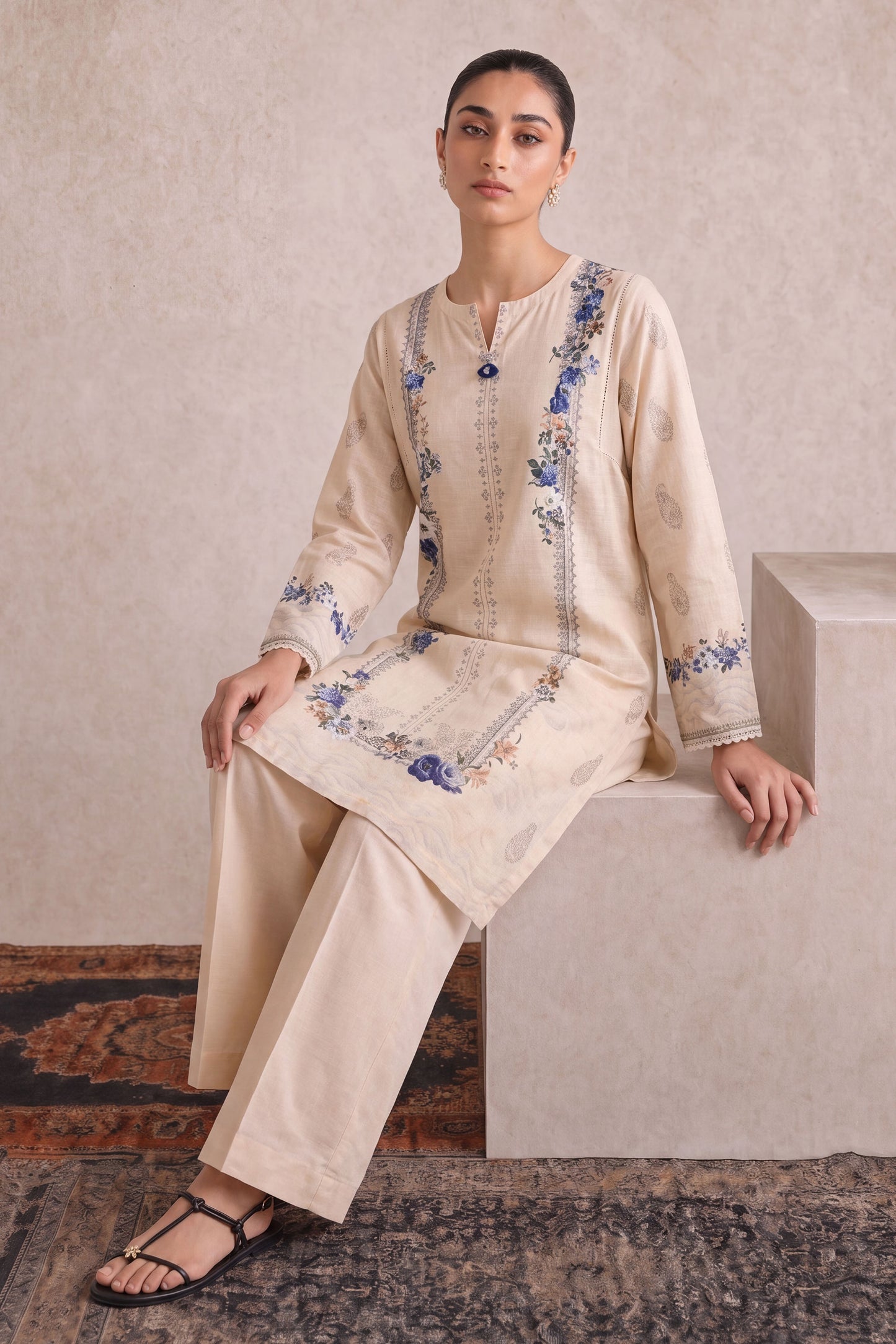 LAWN | PRINTED