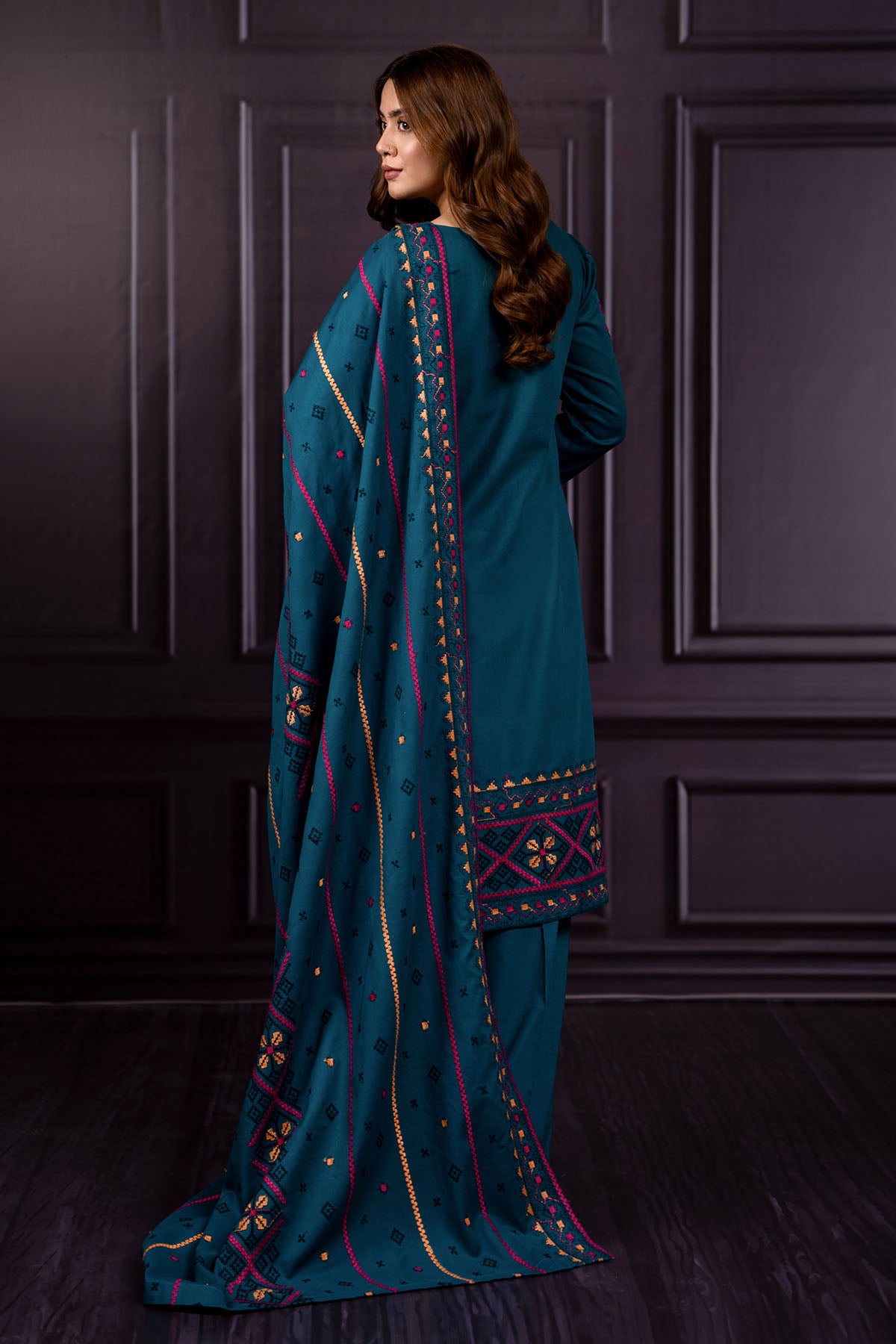 KHADDAR  |  EMBROIDERED