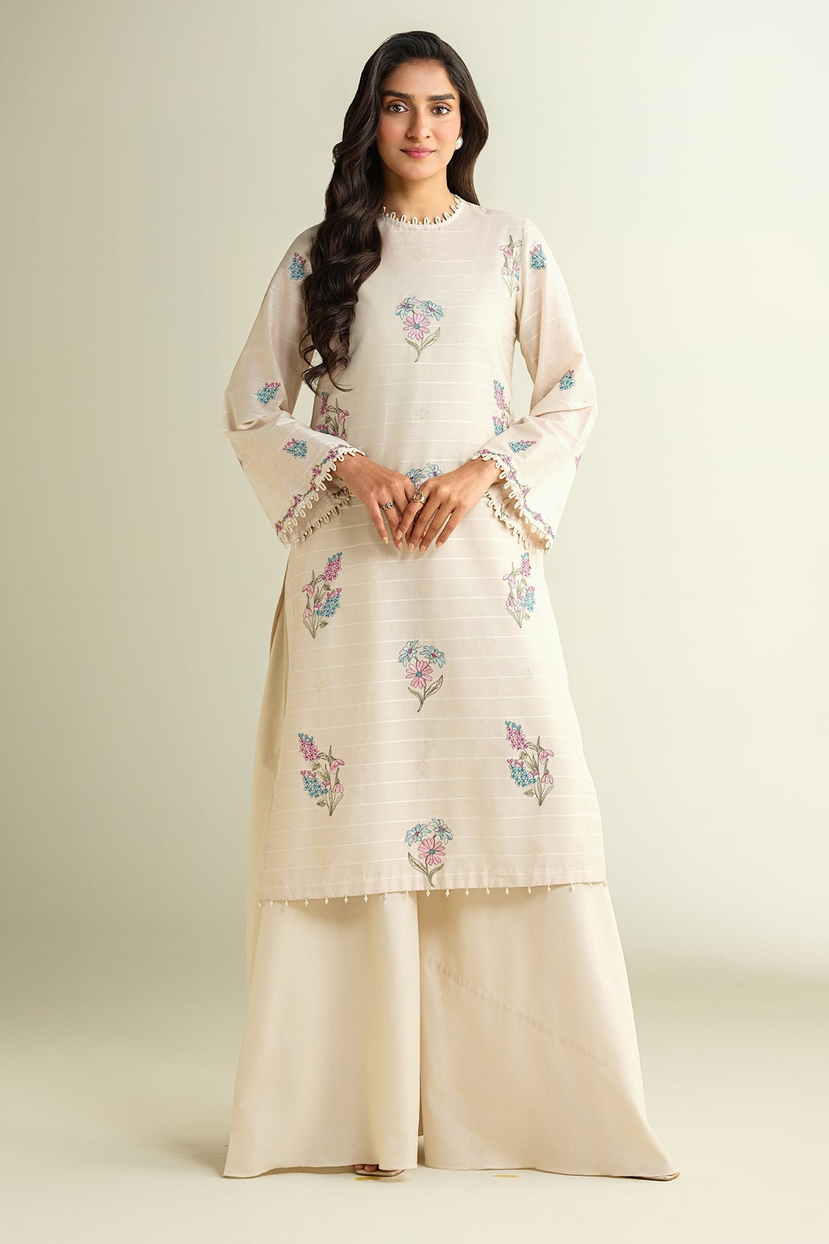 2 Piece - Embroidered Lawn Suit - E1606 - Shop Now at Kayseria