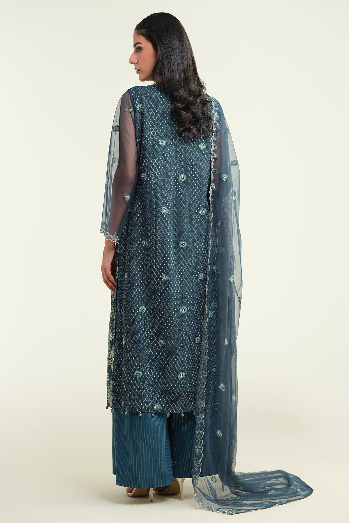 4 Piece - Embroidered & Embellished Suit - E1726 - Shop Now at Kayseria