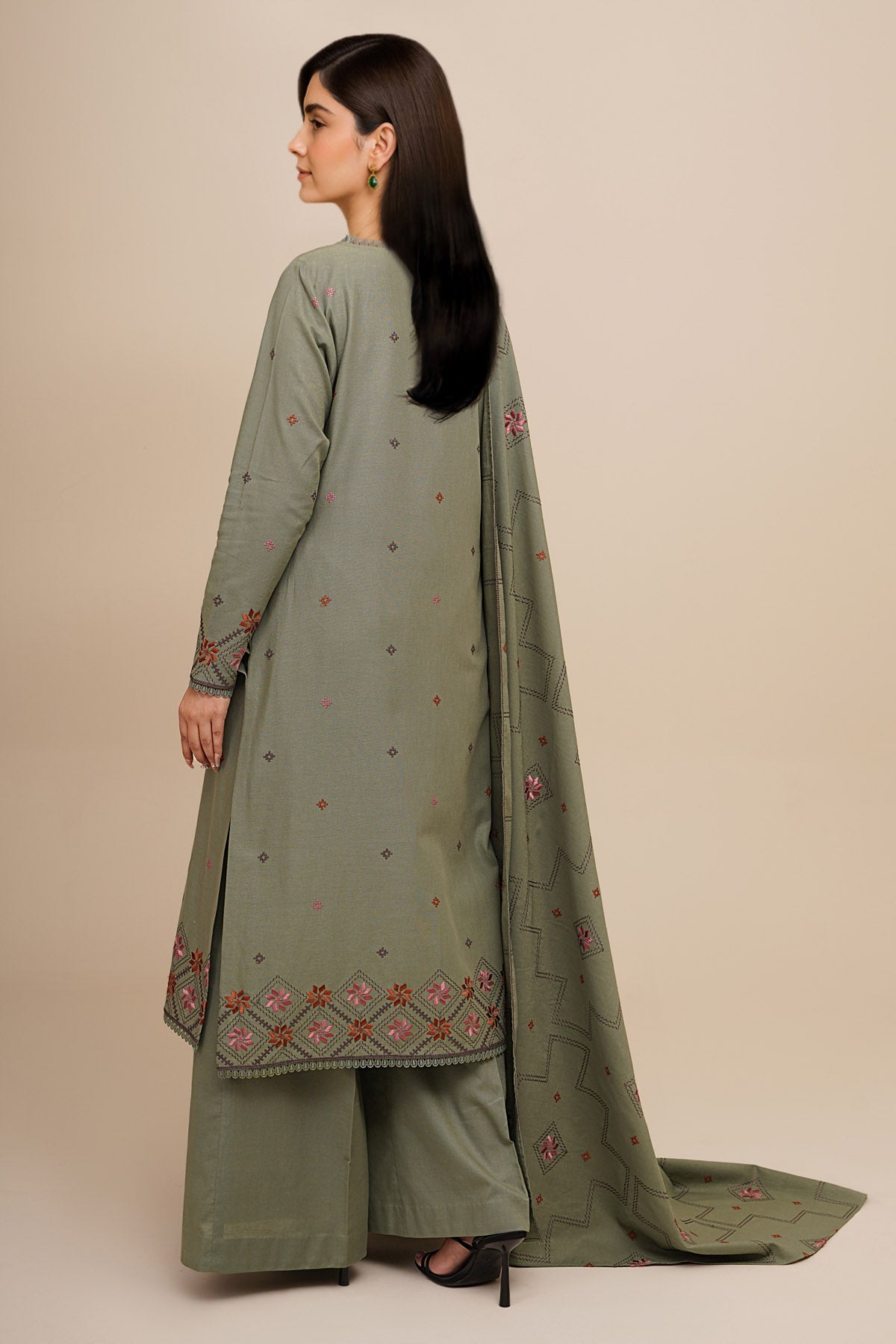 3 Piece - Embroidered Suit - E1764 - Shop Now at Kayseria