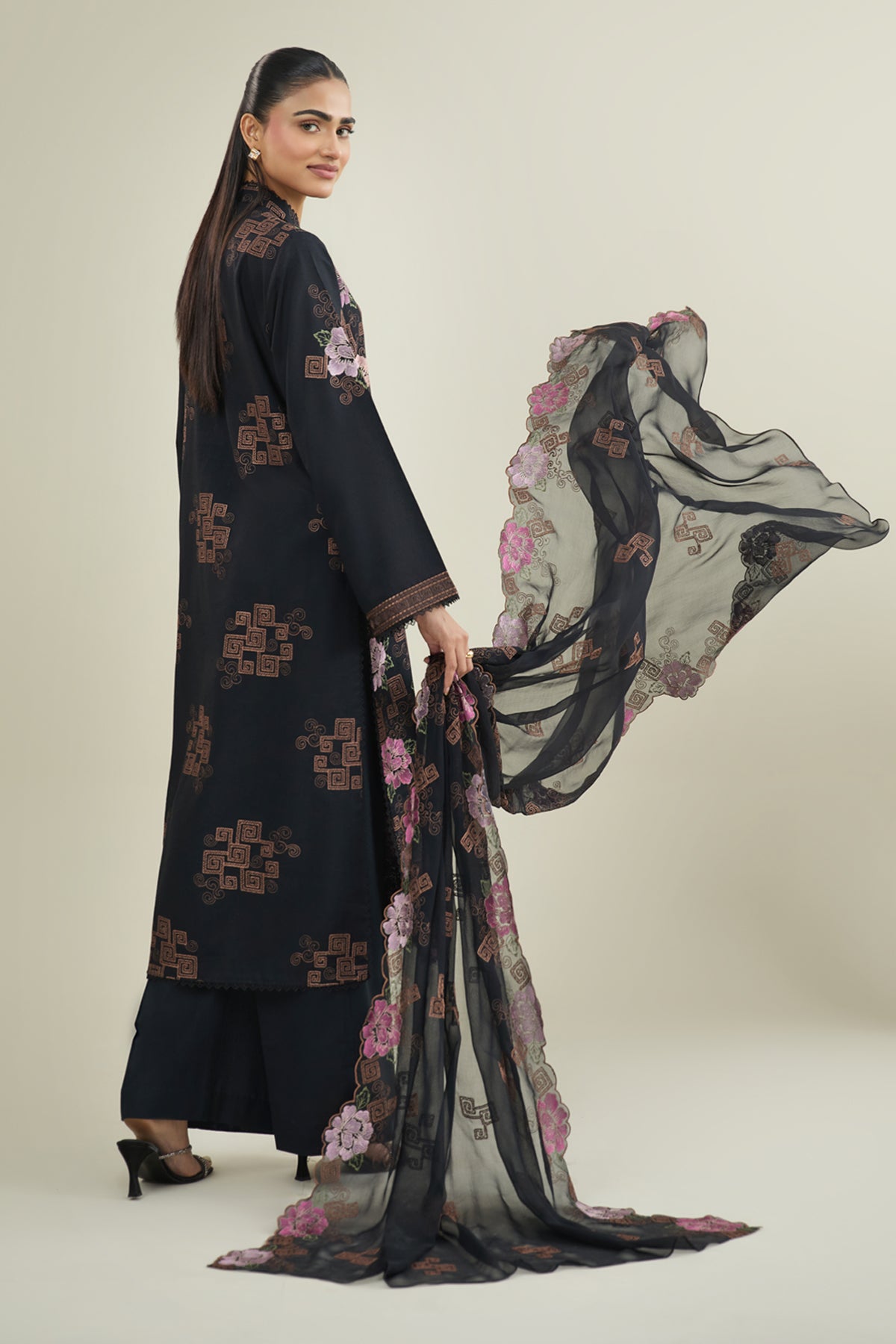 3 Piece - Embroidered Viscose Karandi Suit - E1771 - Shop Now at Kayseria