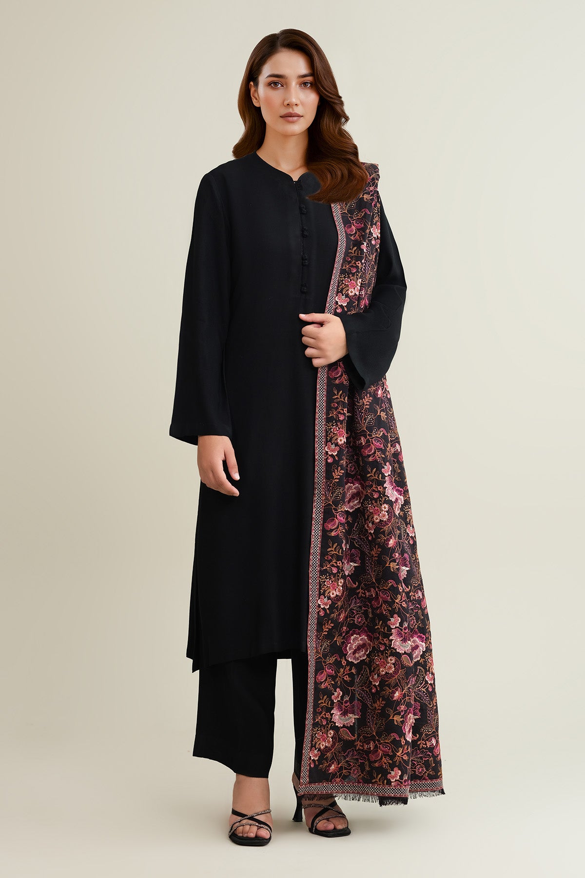 Embroidered Viscose Karandi Shawl - E1797 - Shop Now at Kayseria