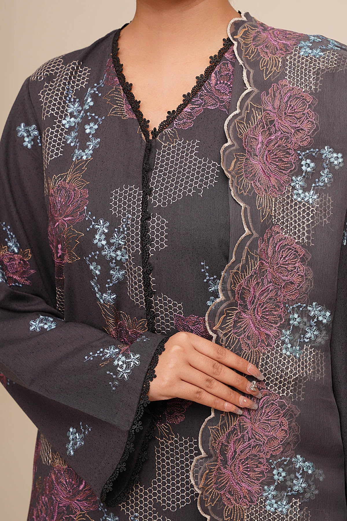 3 Piece - Embroidered Suit - E1807 - Shop Now at Kayseria
