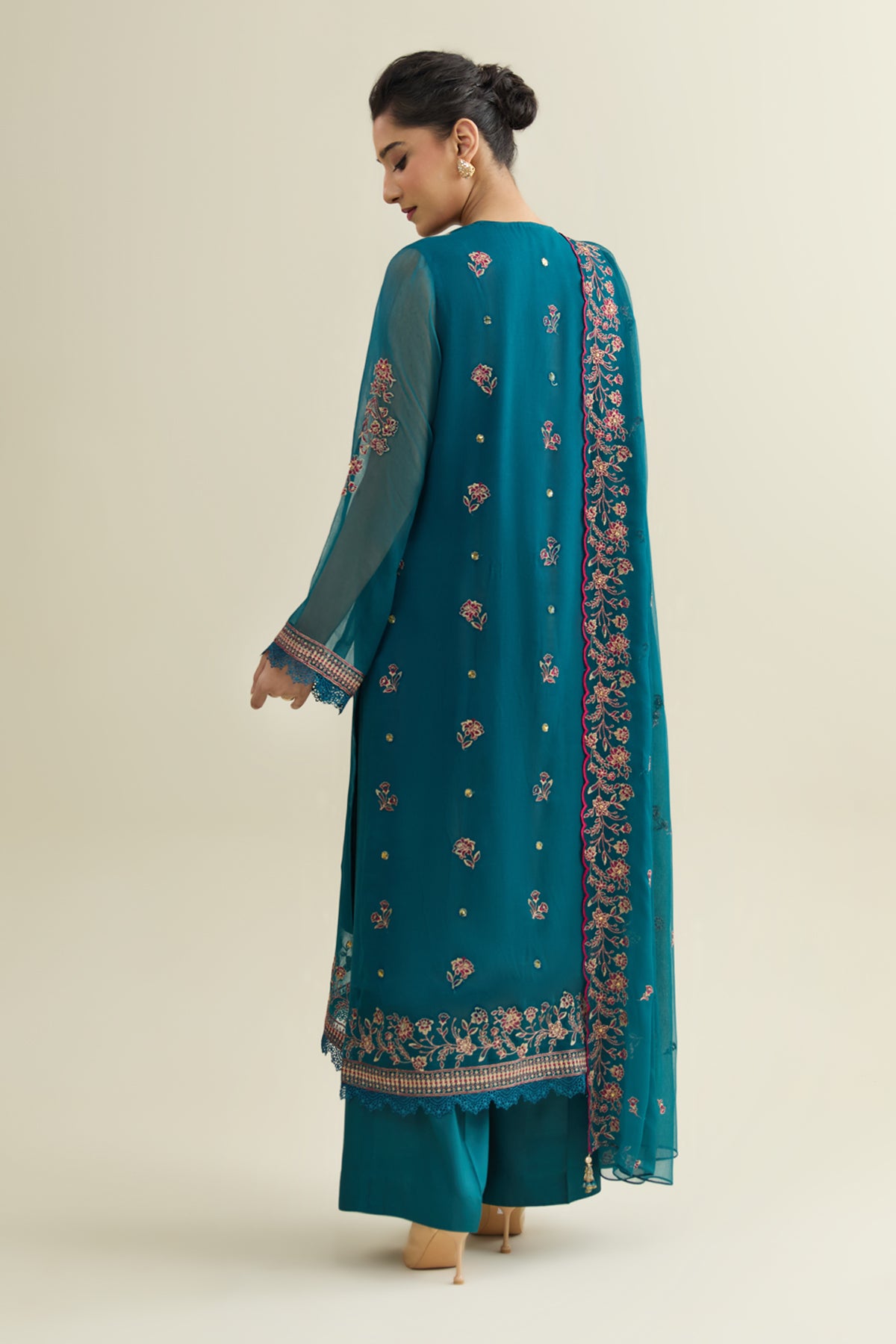 BAMBER CHIFFON  |  EMBROIDERED - Shop Now at Kayseria
