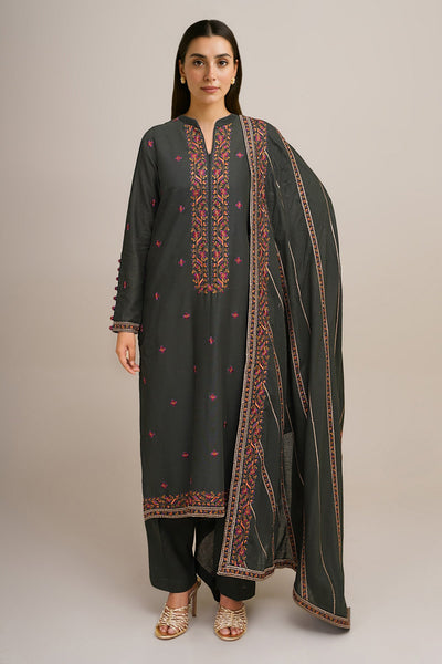 3 Piece - Embroidered Khaddar Suit - E1817 - Shop Now at Kayseria