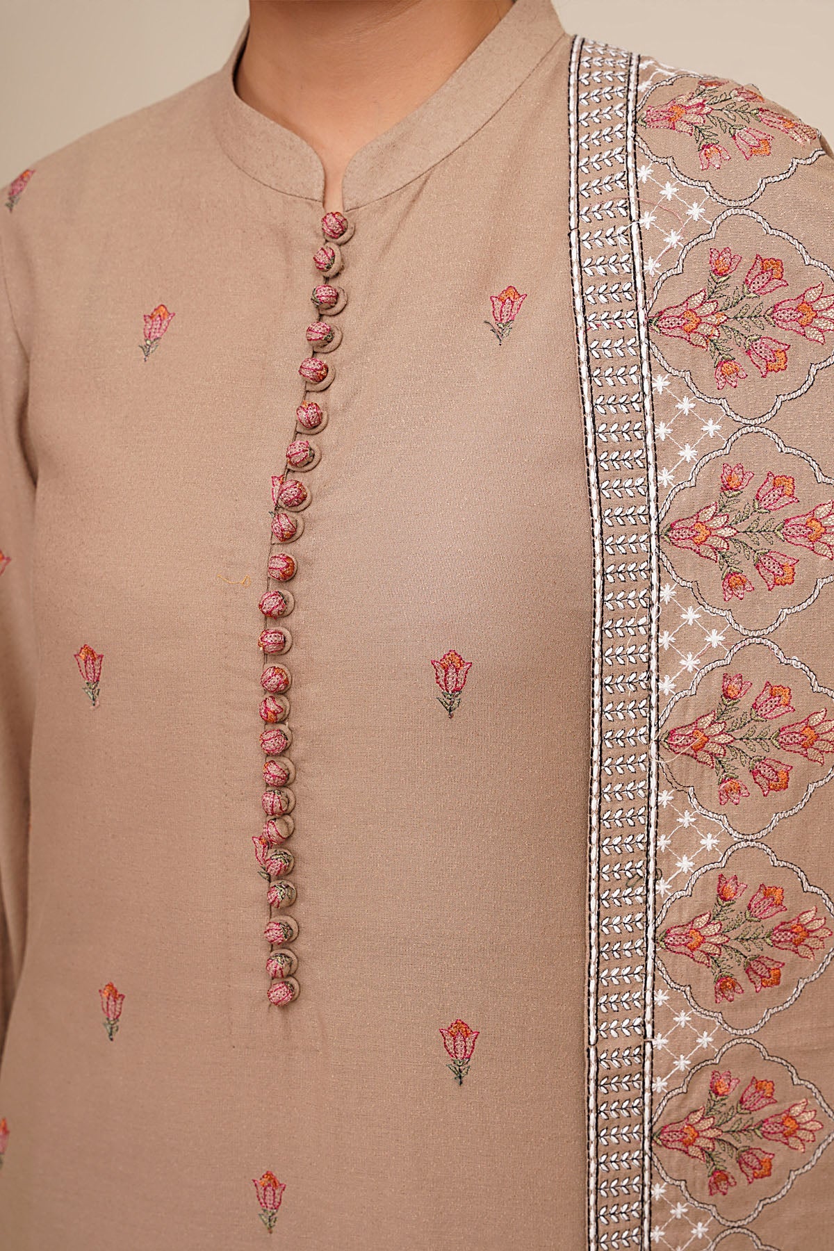 3 Piece - Embroidered Suit - E1822 - Shop Now at Kayseria