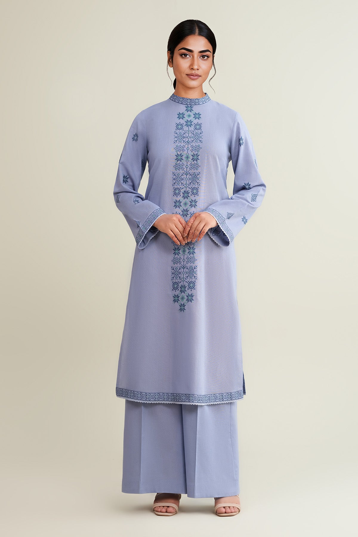 2 Piece - Embroidered Khaddar Suit - E1829 - Shop Now at Kayseria
