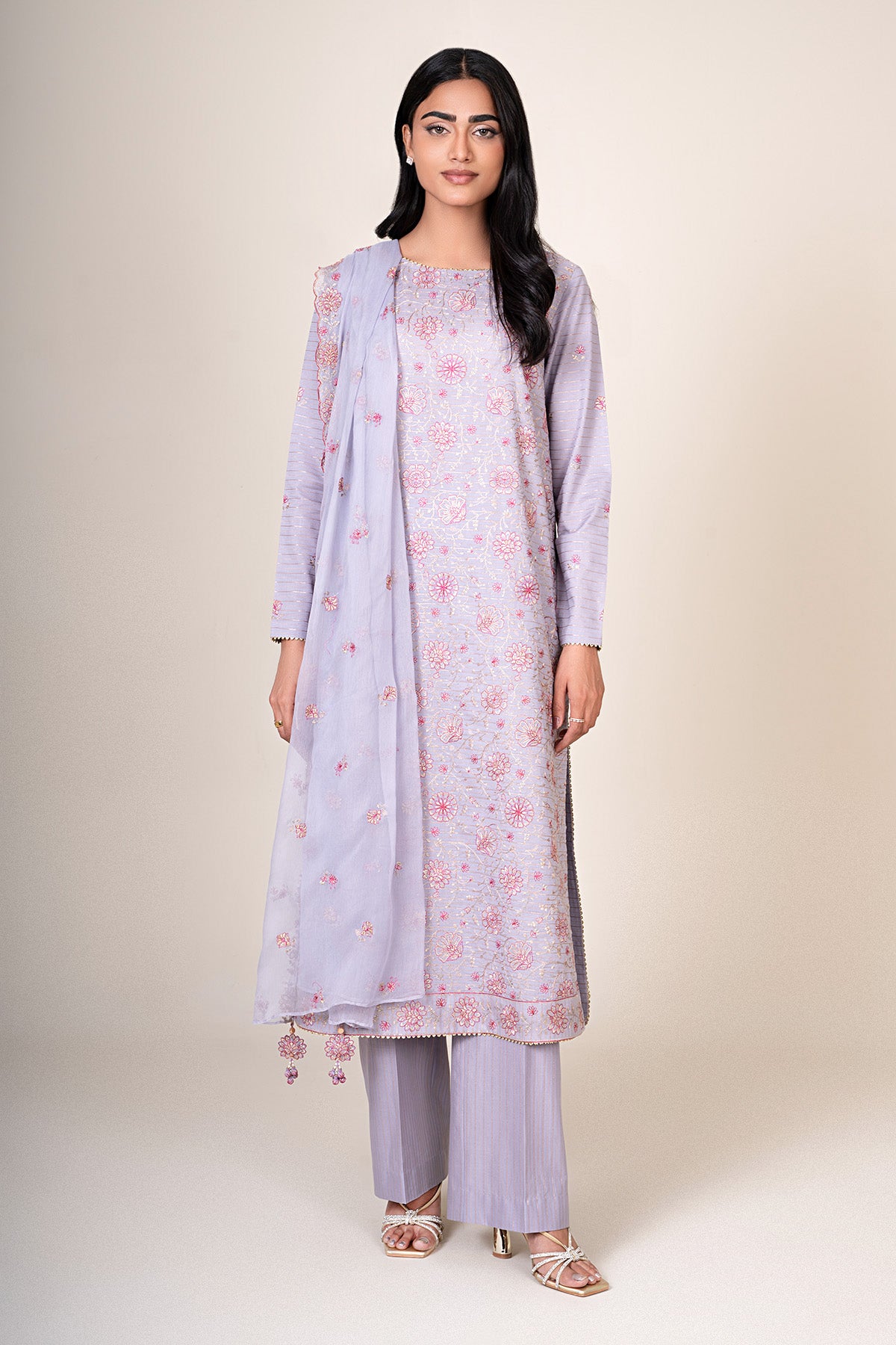 3 Piece - Embroidered Zari Jacquard Suit - E1831 - Shop Now at Kayseria