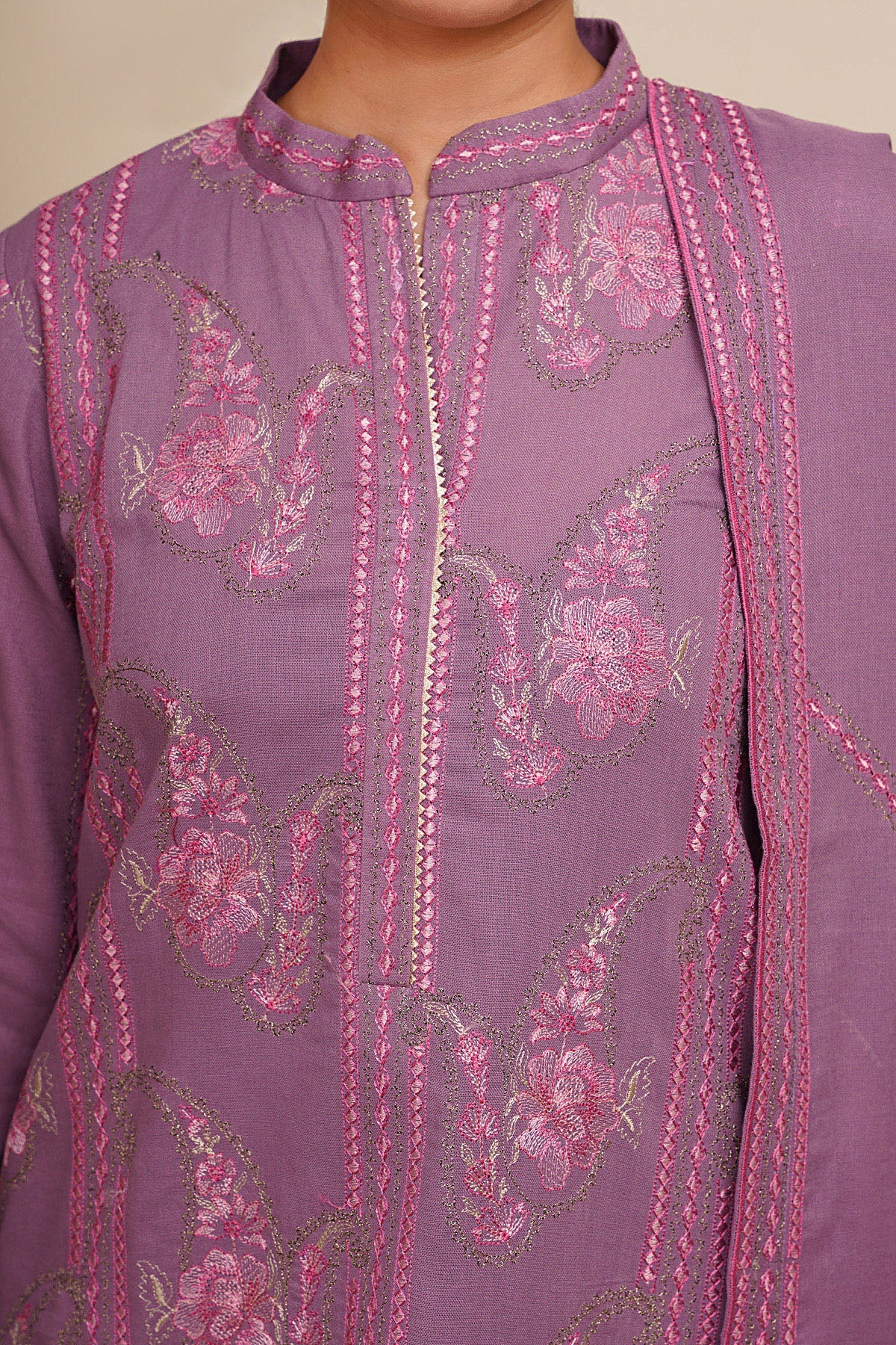 3 Piece - Embroidered Suit - E1836 - Shop Now at Kayseria