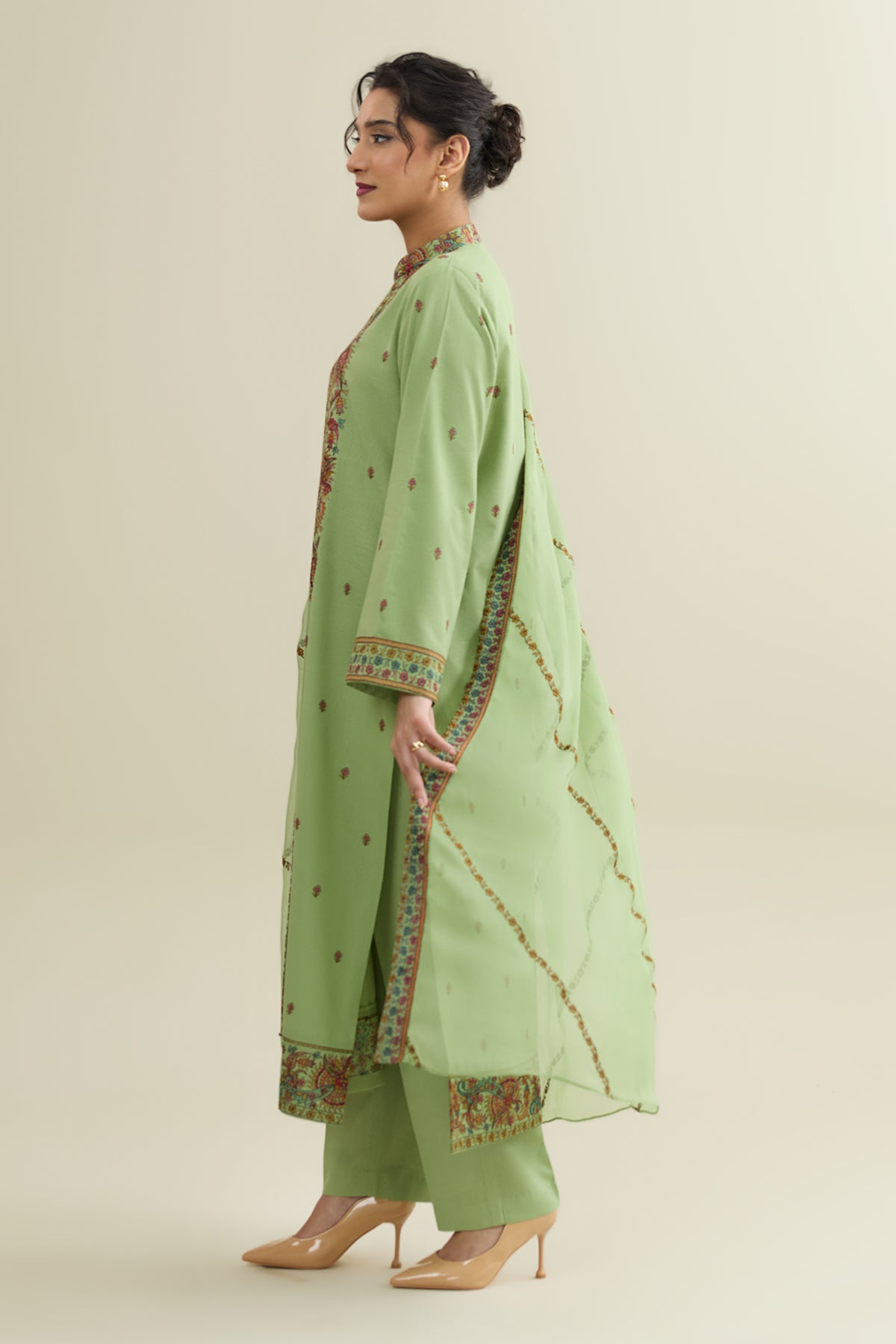 VISCOSE KARANDI  |  EMBROIDERED - Shop Now at Kayseria