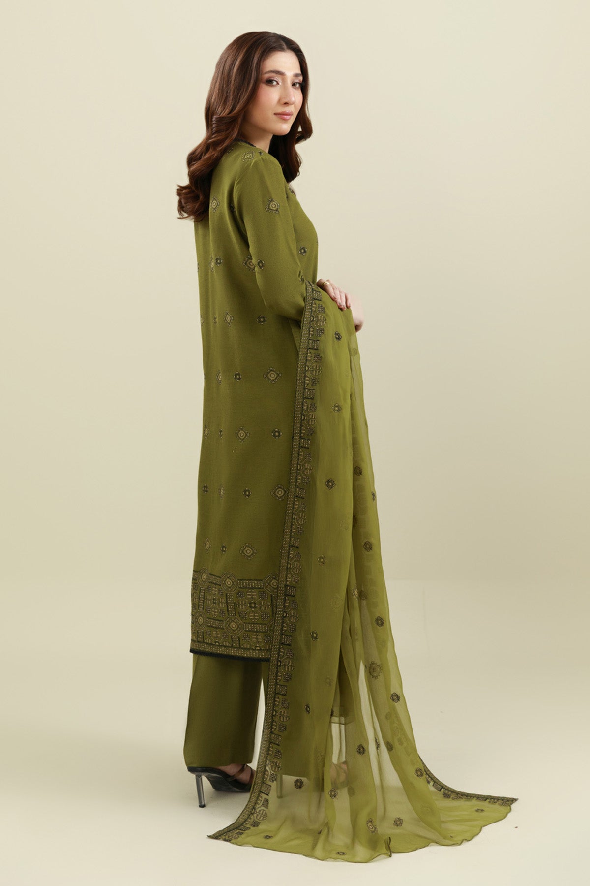 3 Piece - Embroidered Suit - E1848 - Shop Now at Kayseria