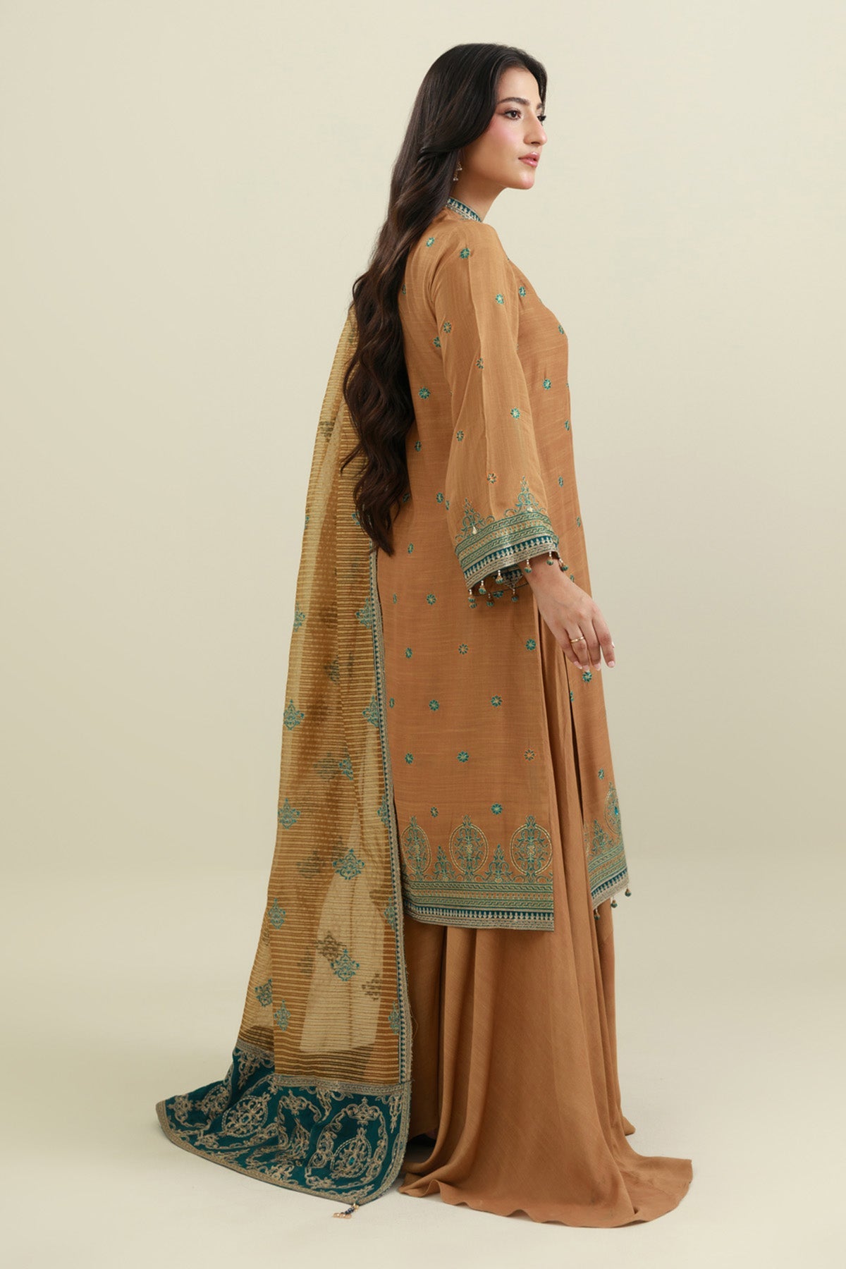 3 Piece - Embroidered Suit - E1854 - Shop Now at Kayseria