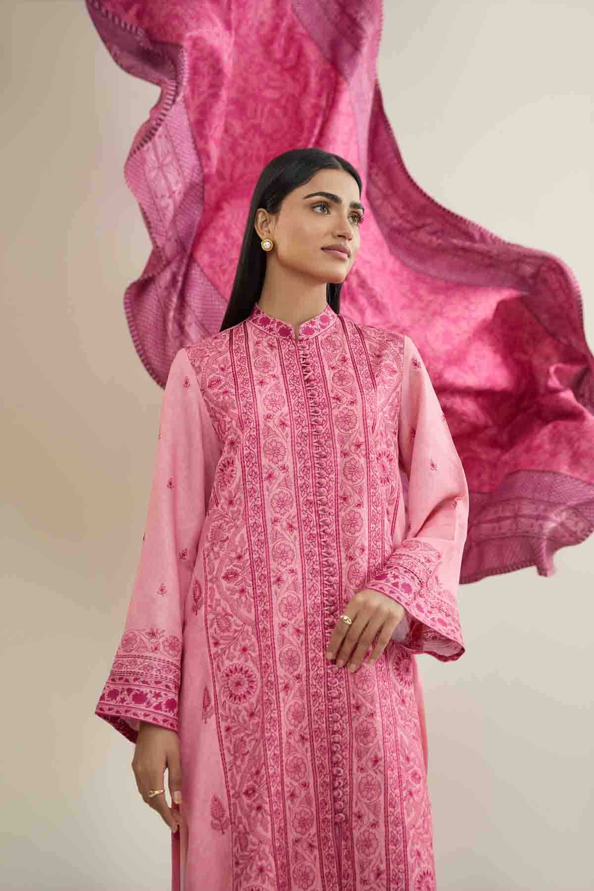 VISCOSE WOOL  |  EMBROIDERED