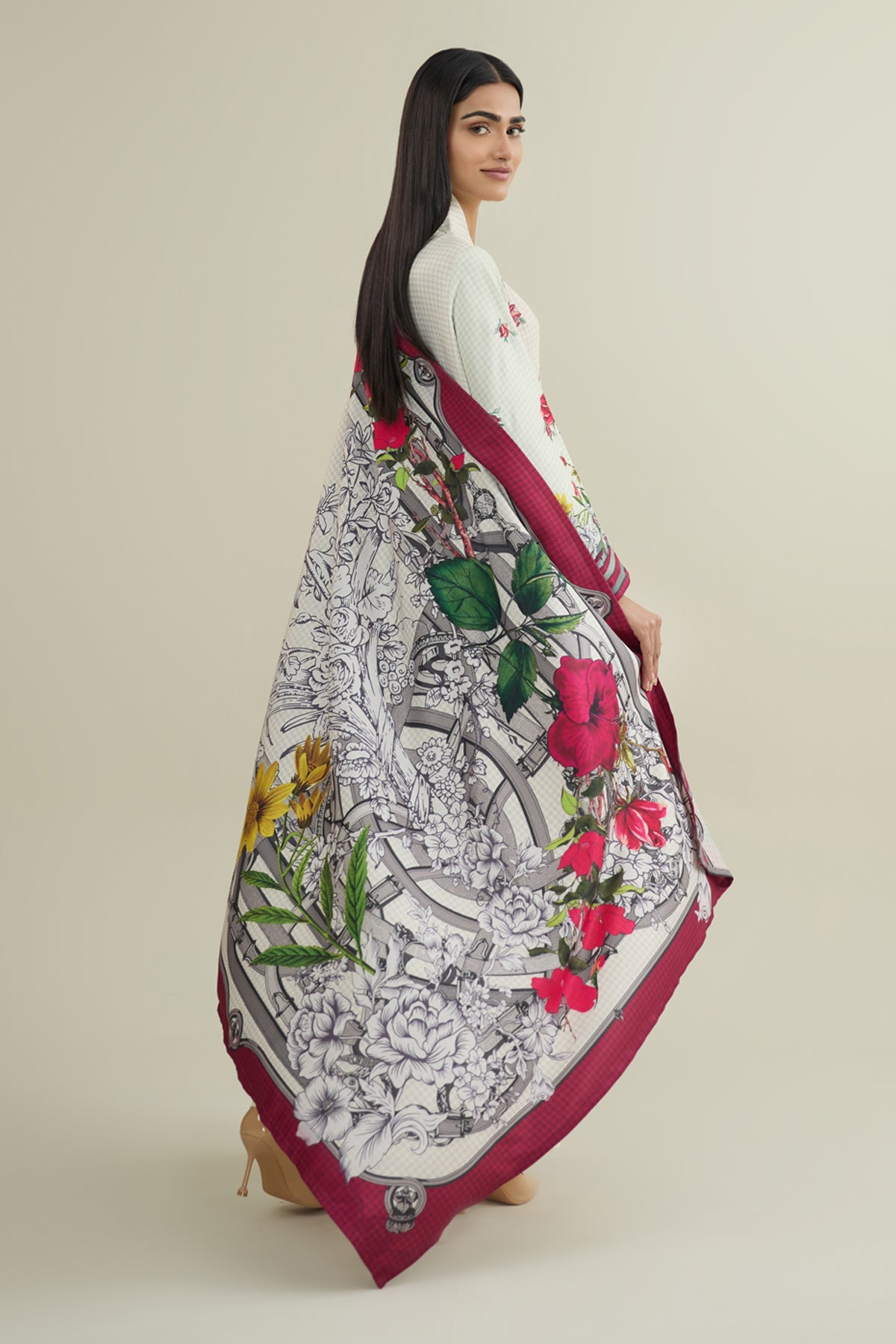 3 Piece - Printed & Embroidered Viscose Wool Suit - E1860 - Shop Now at Kayseria