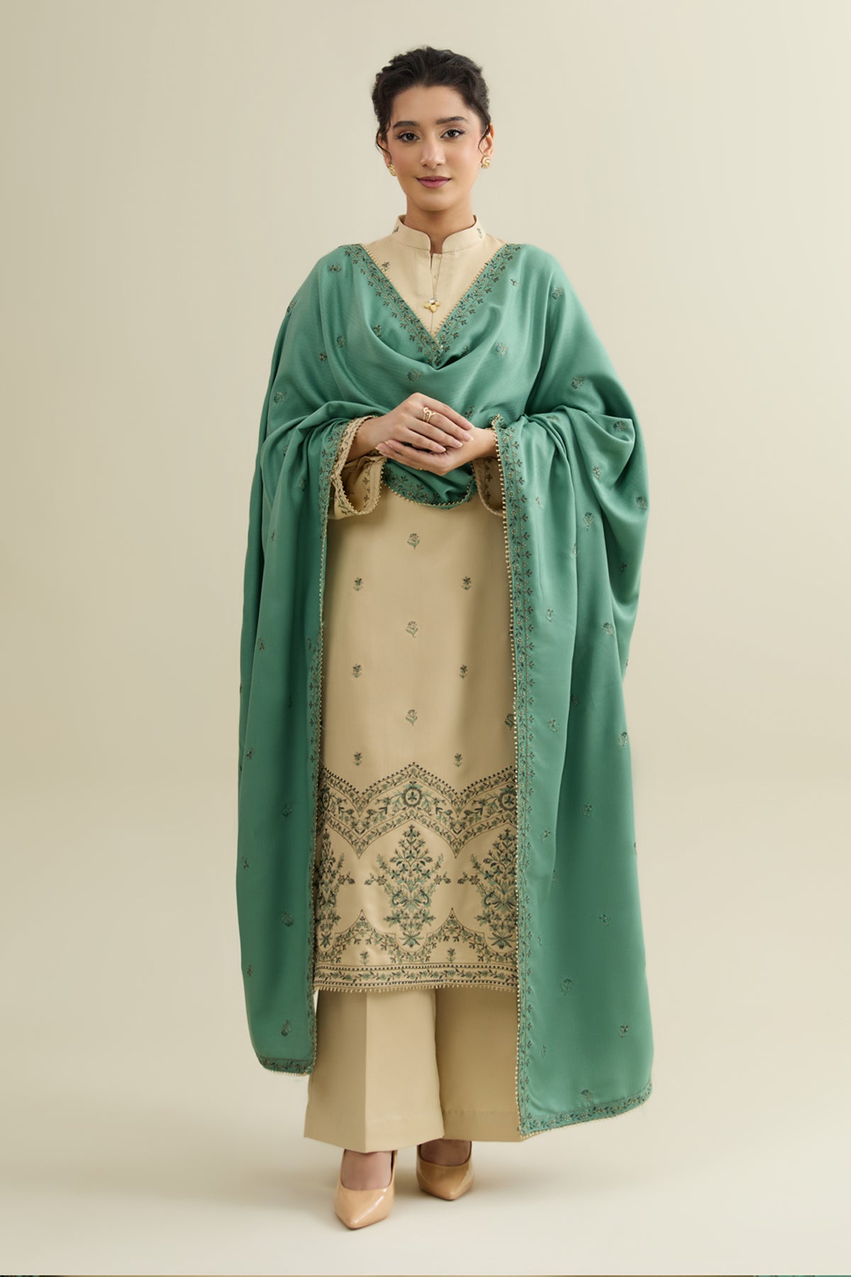 VISCOSE WOOL  |  EMBROIDERED