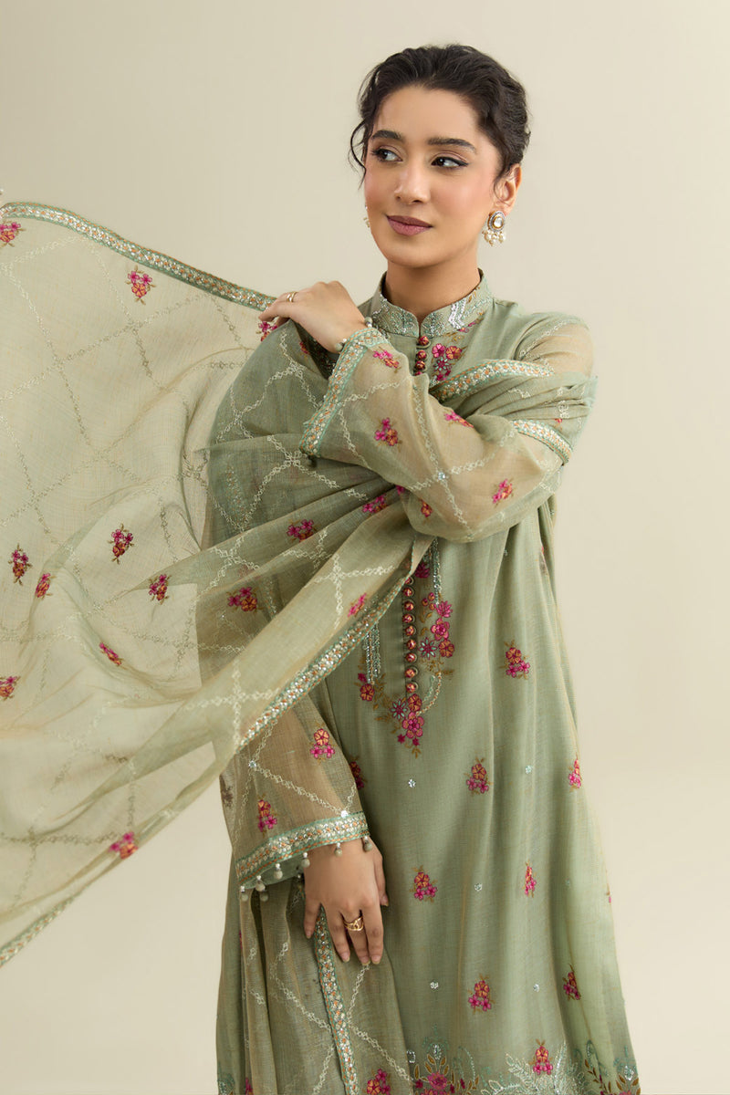 SHIMMER SILK  |  EMBROIDERED - Shop Now at Kayseria