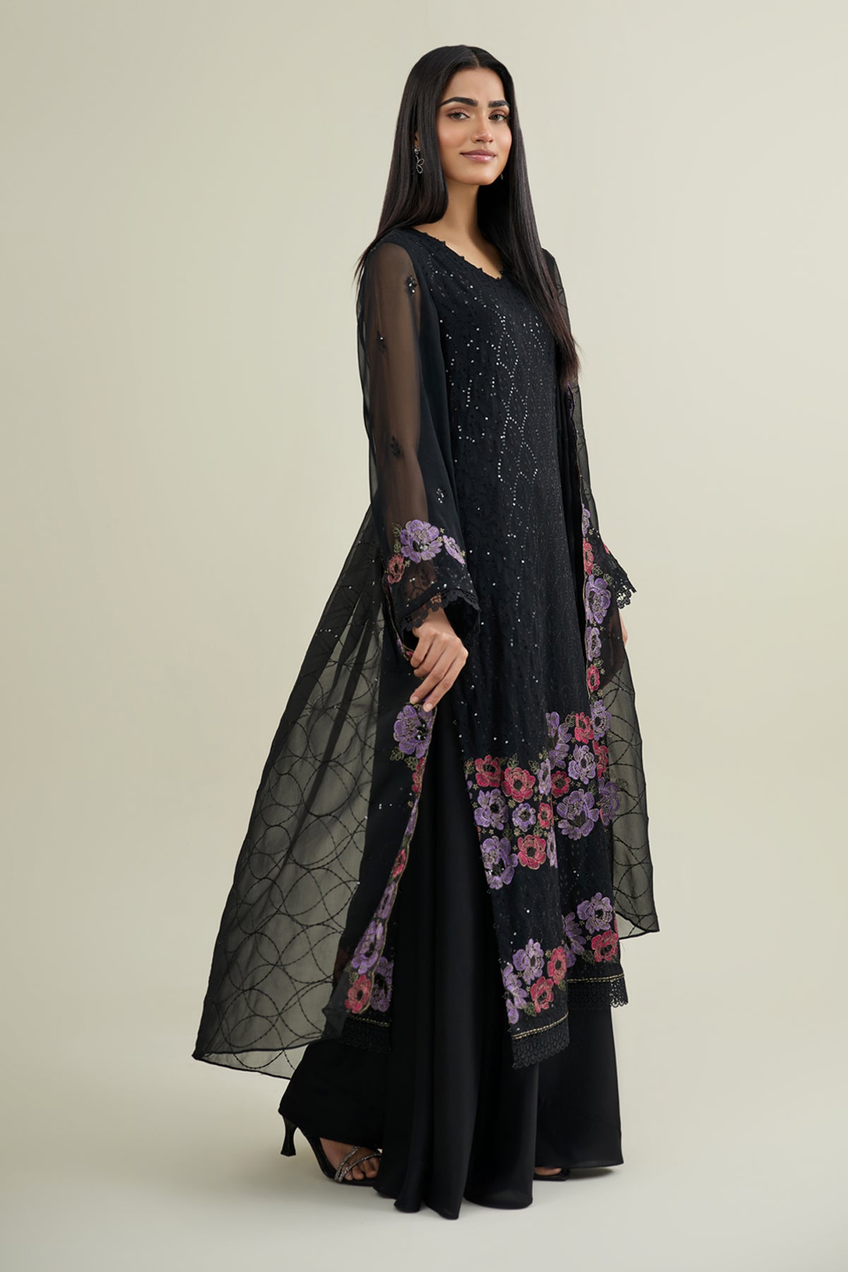 4 Piece - Embroidered Bamber Chiffon Suit - E1875 - Shop Now at Kayseria