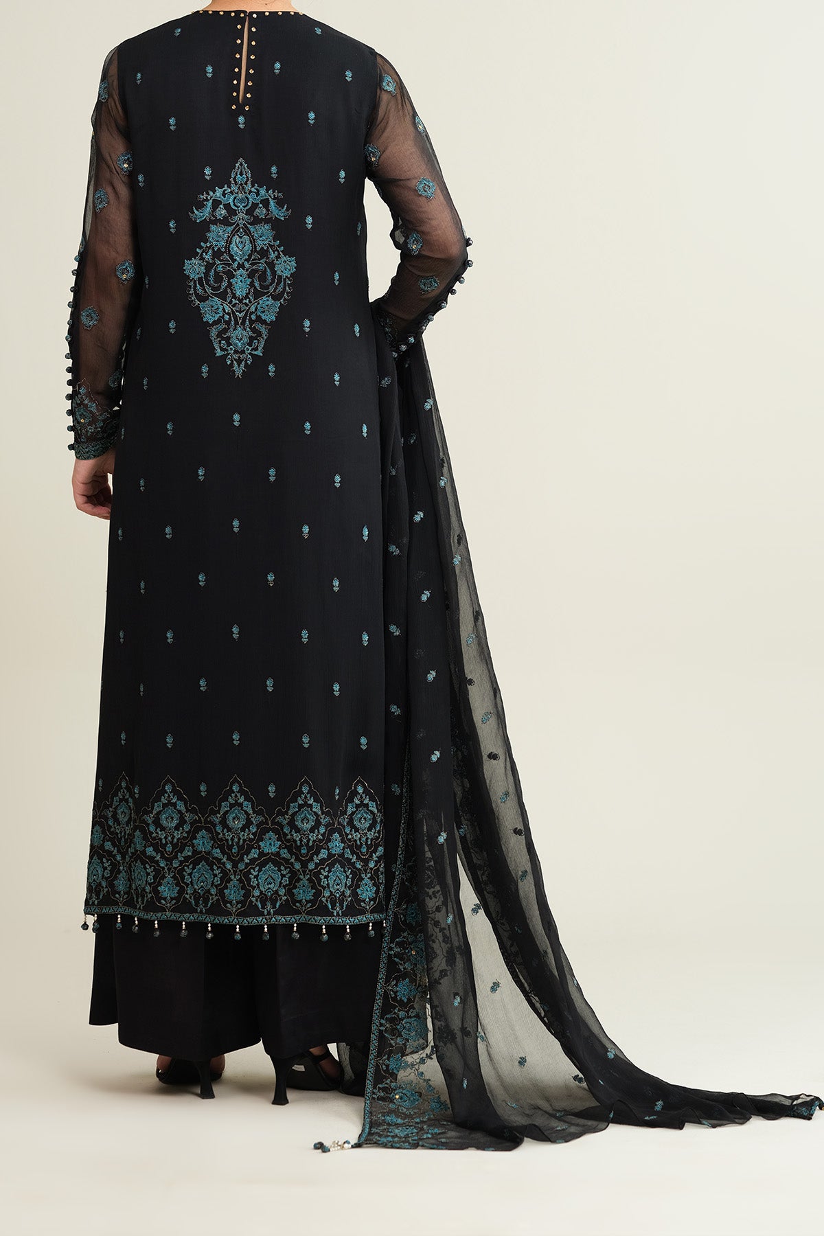 4 Piece - Embroidered Bamber Chiffon Suit - E1876 - Shop Now at Kayseria