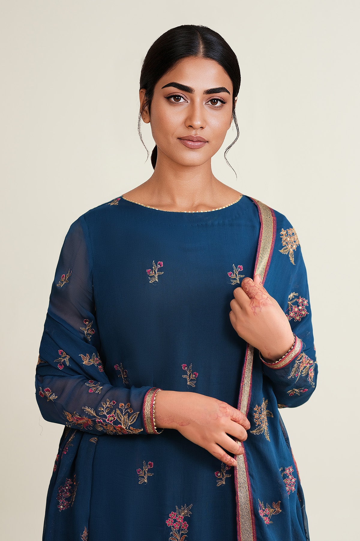 4 Piece - Embroidered Bamber Chiffon Suit - E1877 - Shop Now at Kayseria