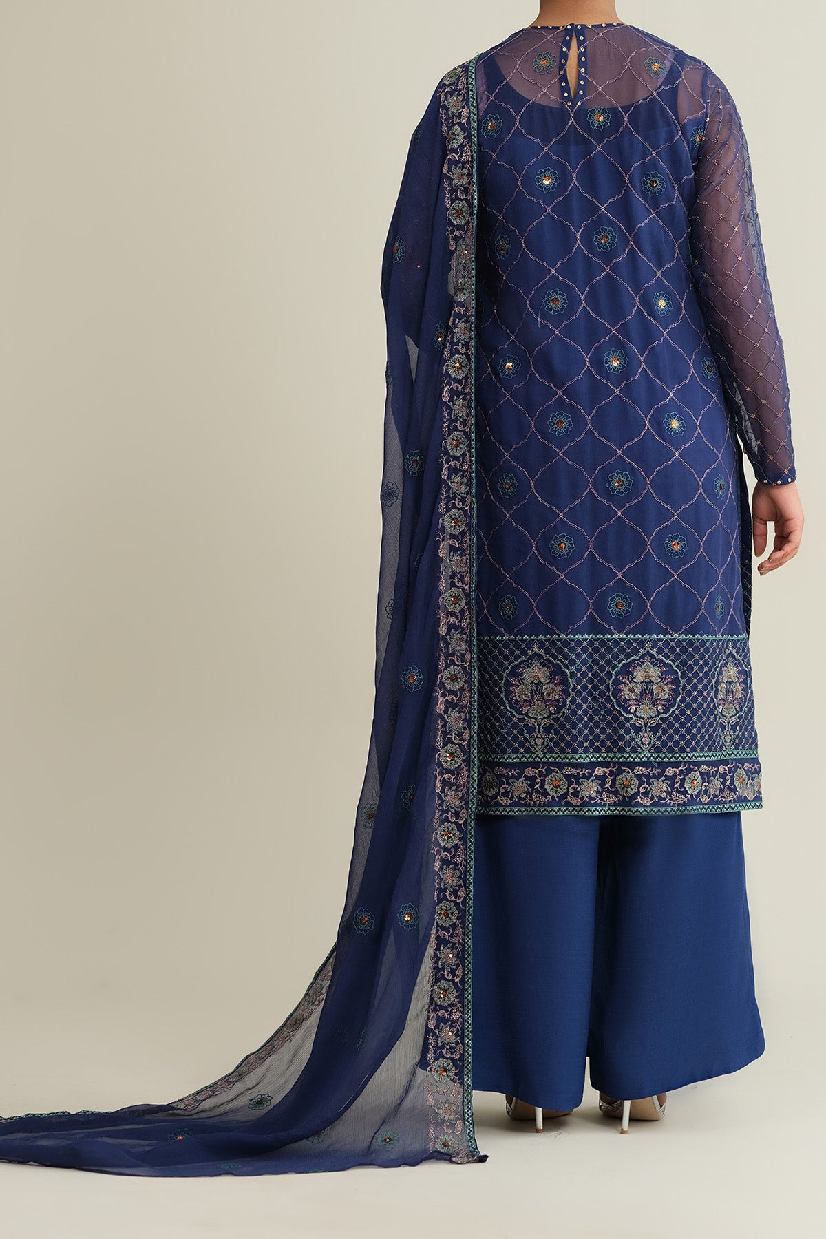 4 Piece - Embroidered Bamber Chiffon Suit - E1878 - Shop Now at Kayseria