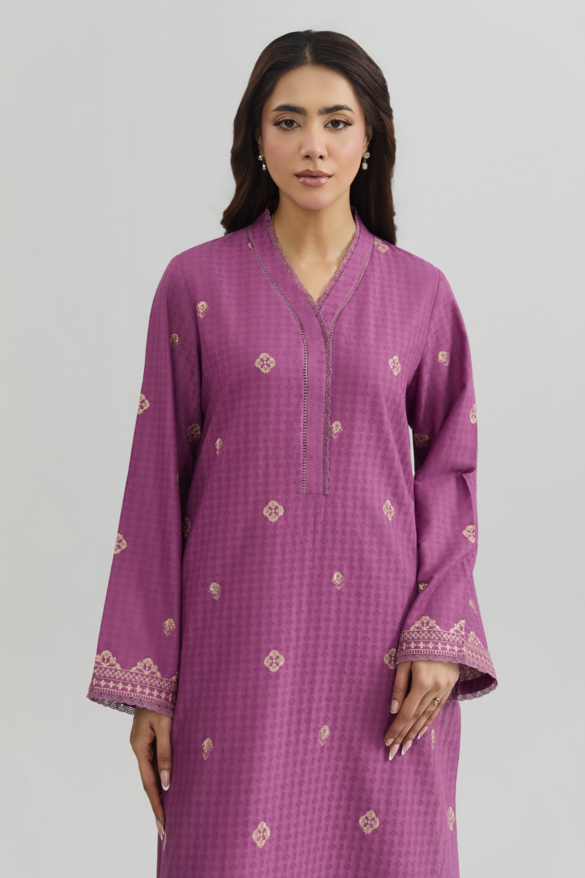 E1957 - Shop Now at Kayseria