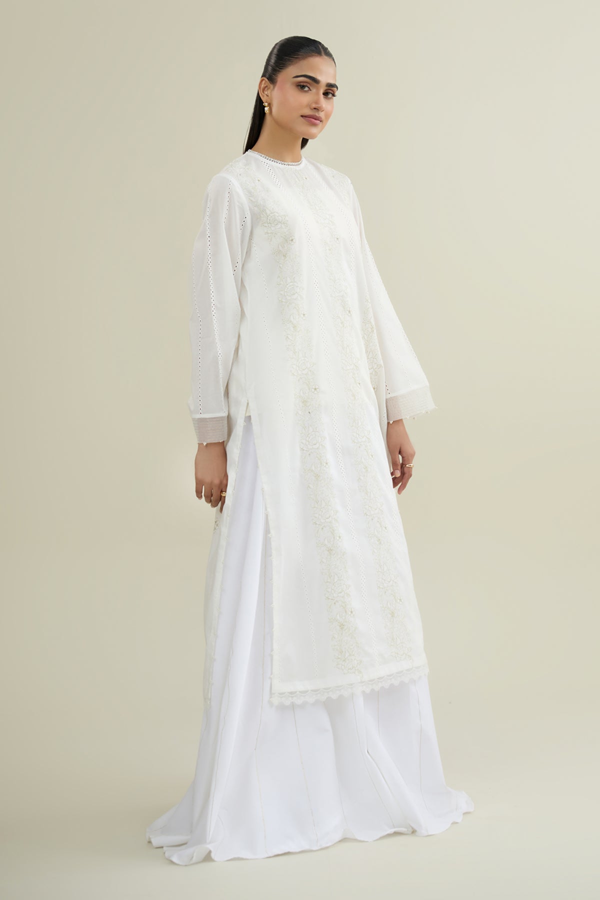 2 Piece - Embroidered Lawn Suit - E1960 - Shop Now at Kayseria