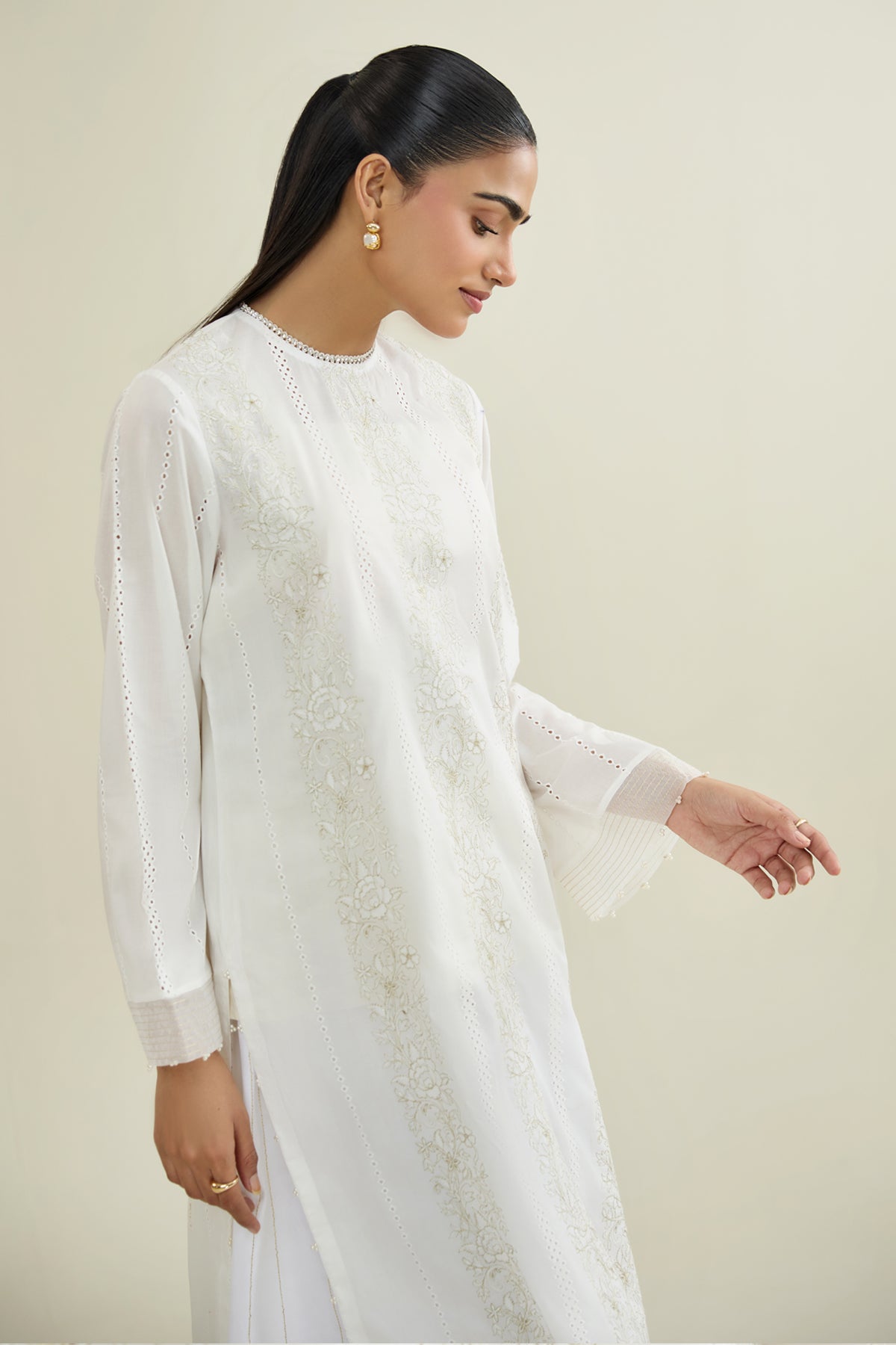 2 Piece - Embroidered Lawn Suit - E1960 - Shop Now at Kayseria