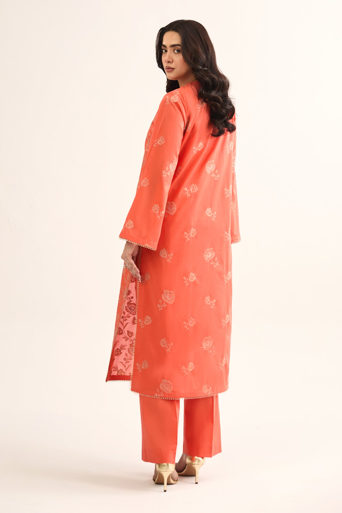 LAWN | EMBROIDERED - Shop Now at Kayseria