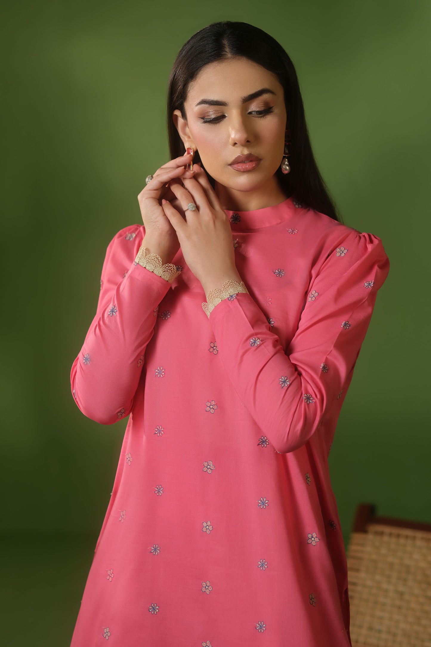 LAWN | EMBROIDERED