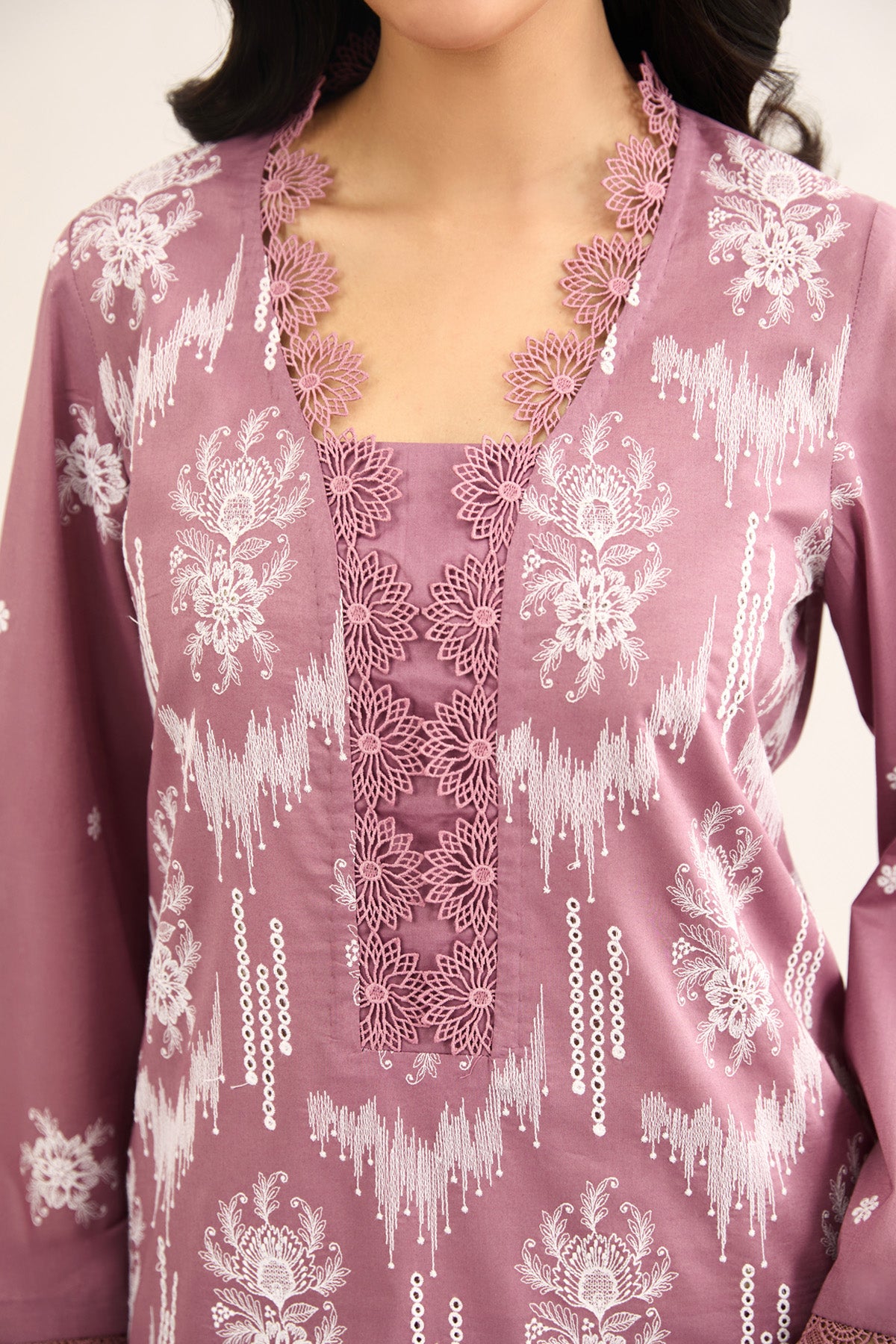 LAWN | EMBROIDERED - Shop Now at Kayseria