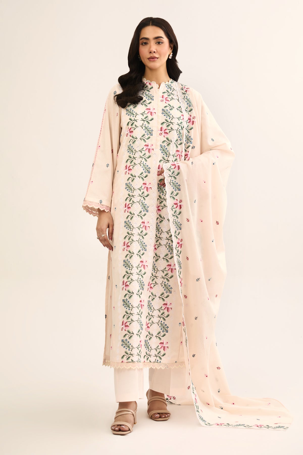 LAWN | EMBROIDERED - Shop Now at Kayseria