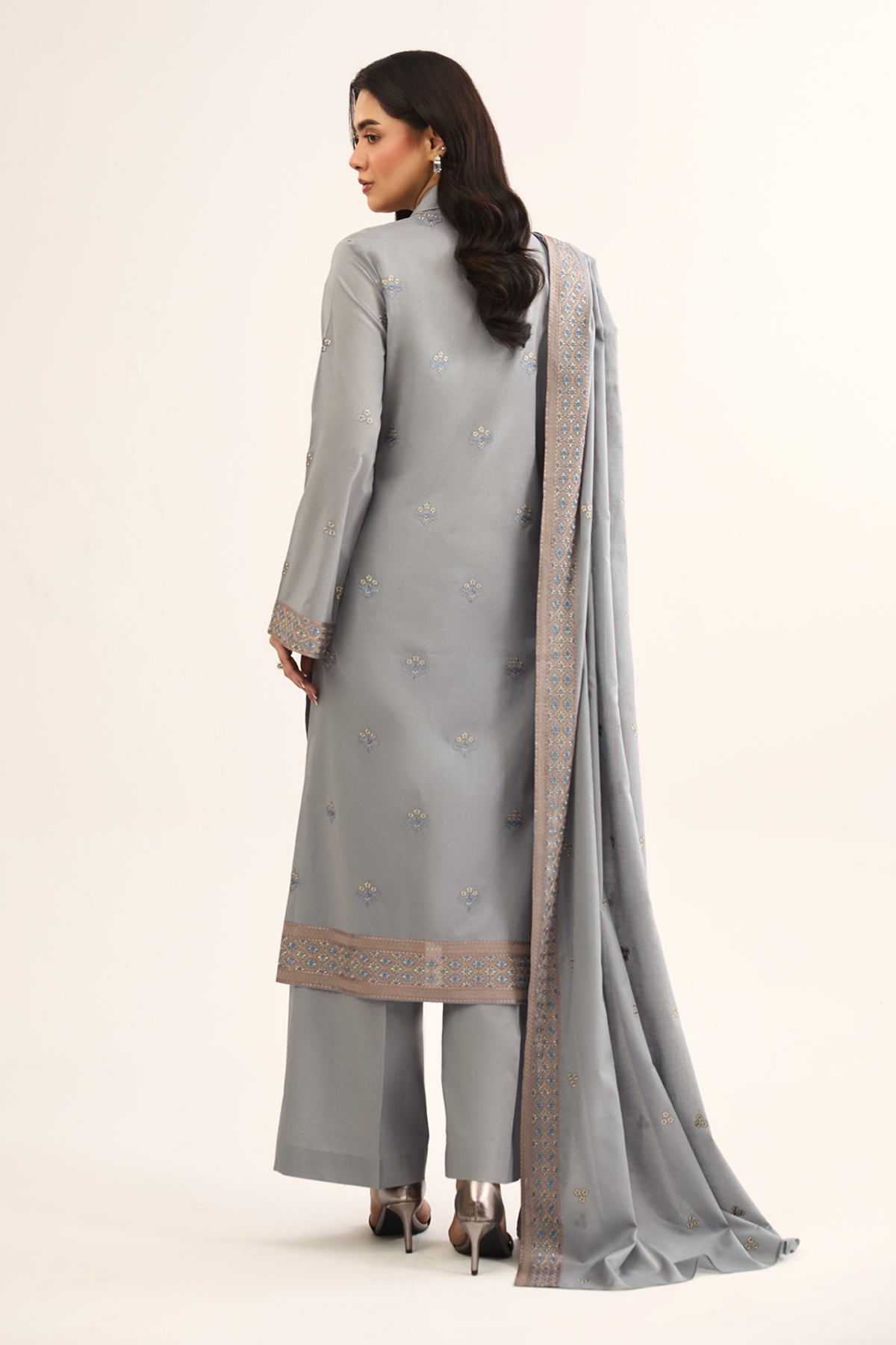 LAWN | EMBROIDERED - Shop Now at Kayseria