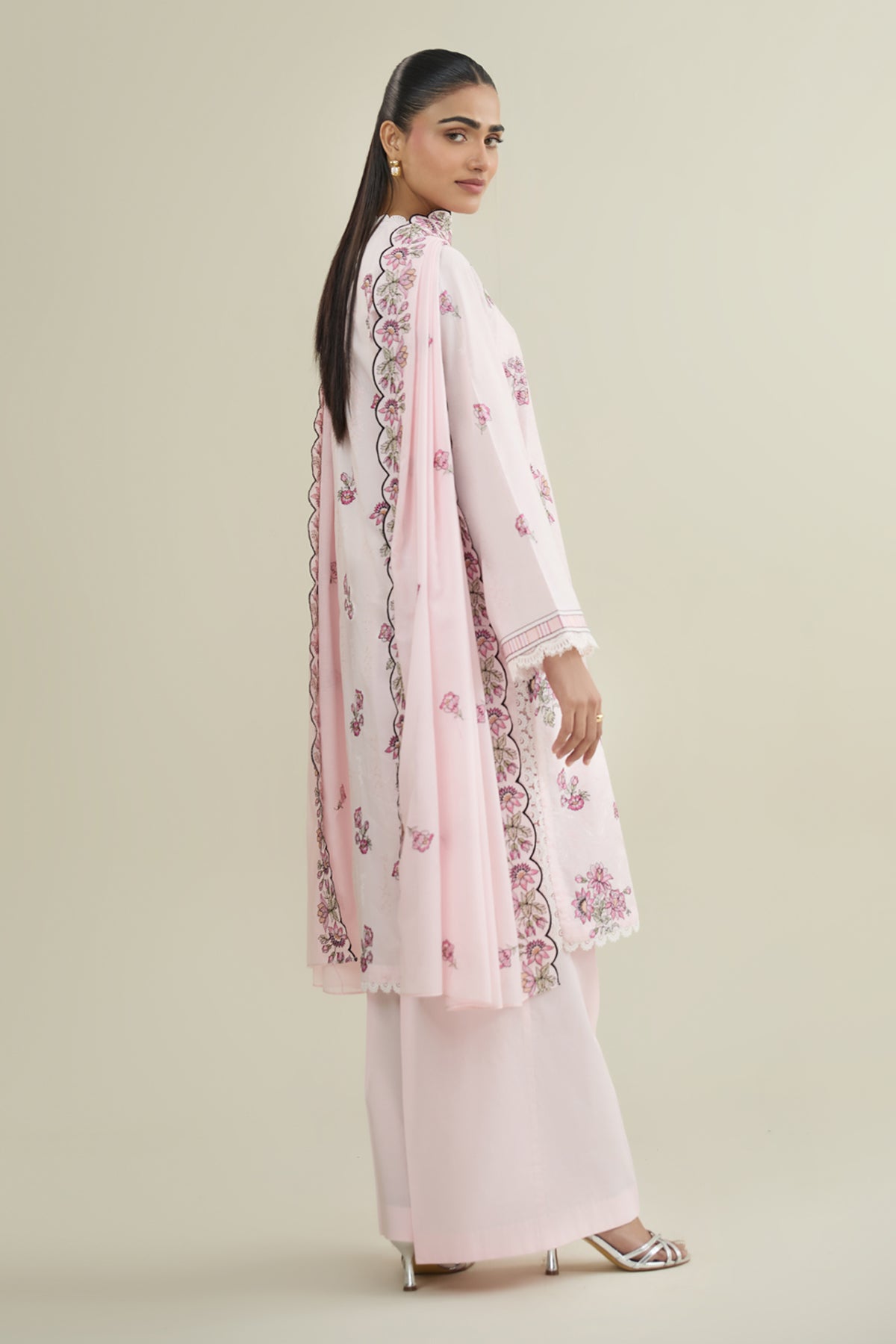 3 Piece - Embroidered Lawn Suit - E1971 - Shop Now at Kayseria